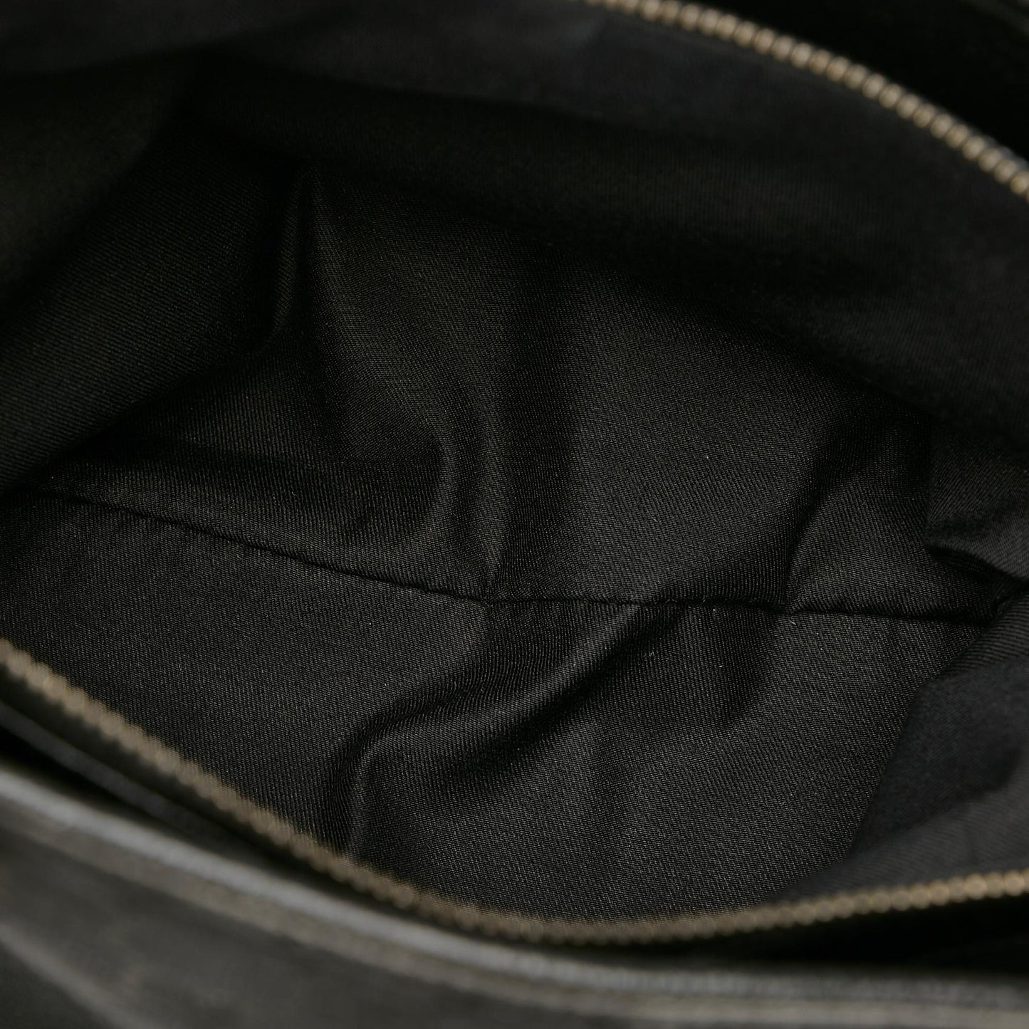 Gucci GG Canvas Eclipse Shoulder Bag (SHG-31969)