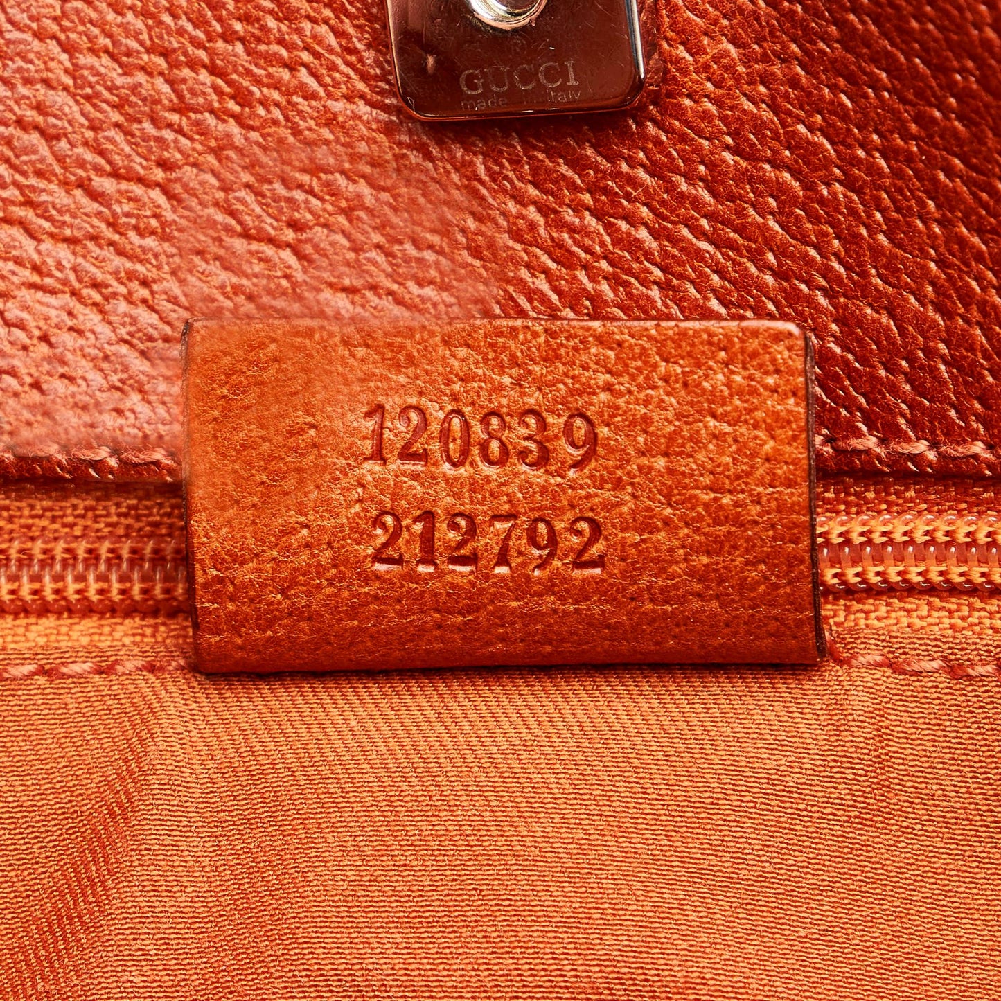 Gucci GG Canvas Eclipse Shoulder Bag (SHG-32048)