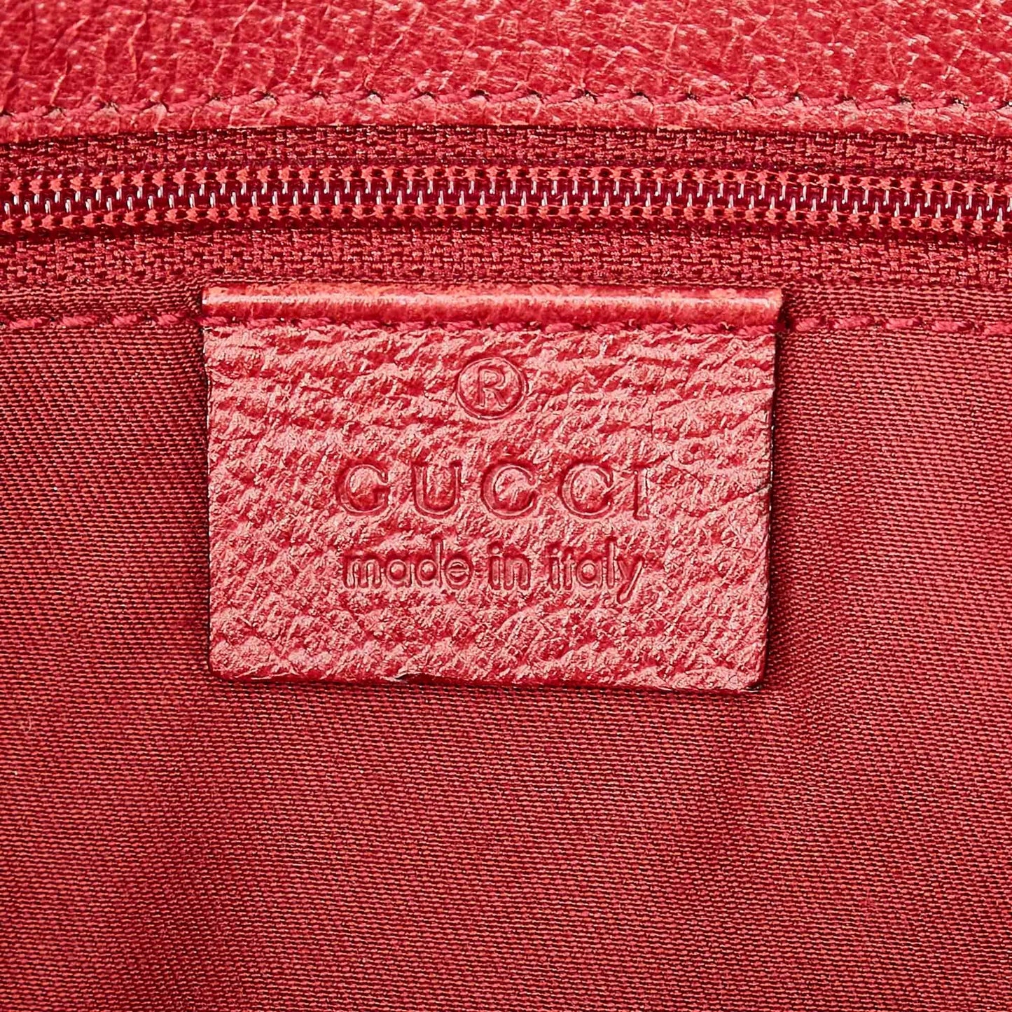 Gucci GG Canvas Eclipse Shoulder Bag (SHG-34031)