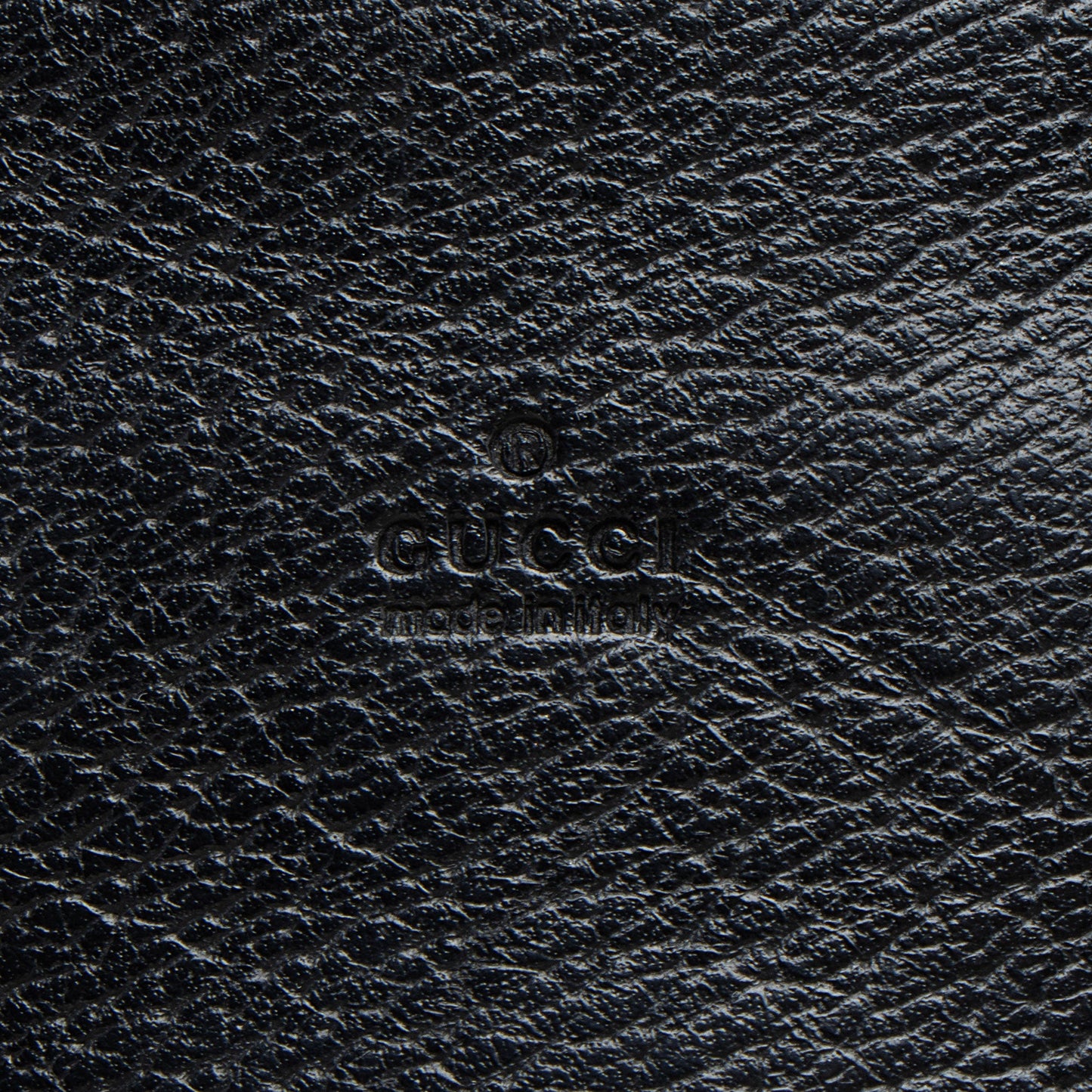 Gucci GG Canvas Flat Messenger (SHF-Br9CH5)