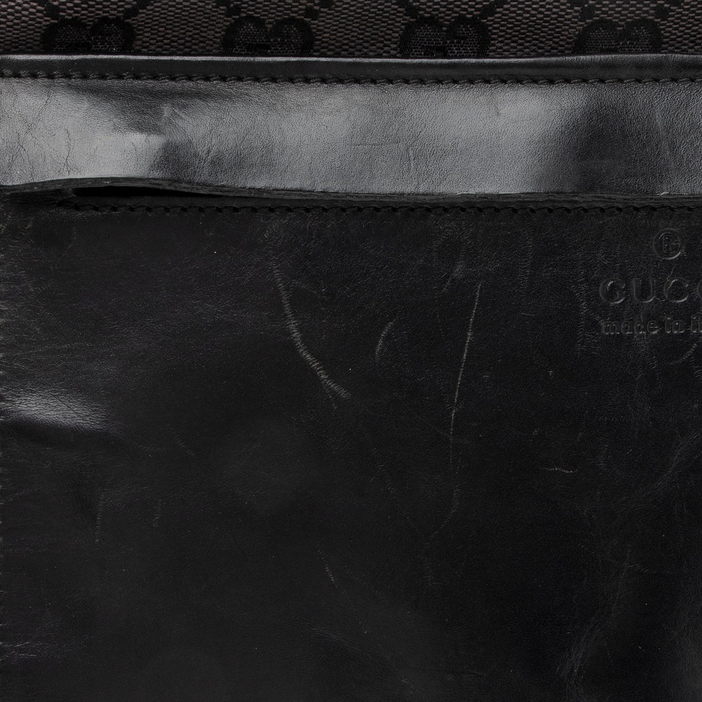 Gucci GG Canvas Front Pocket E/W Shopping Tote (SHF-23636)