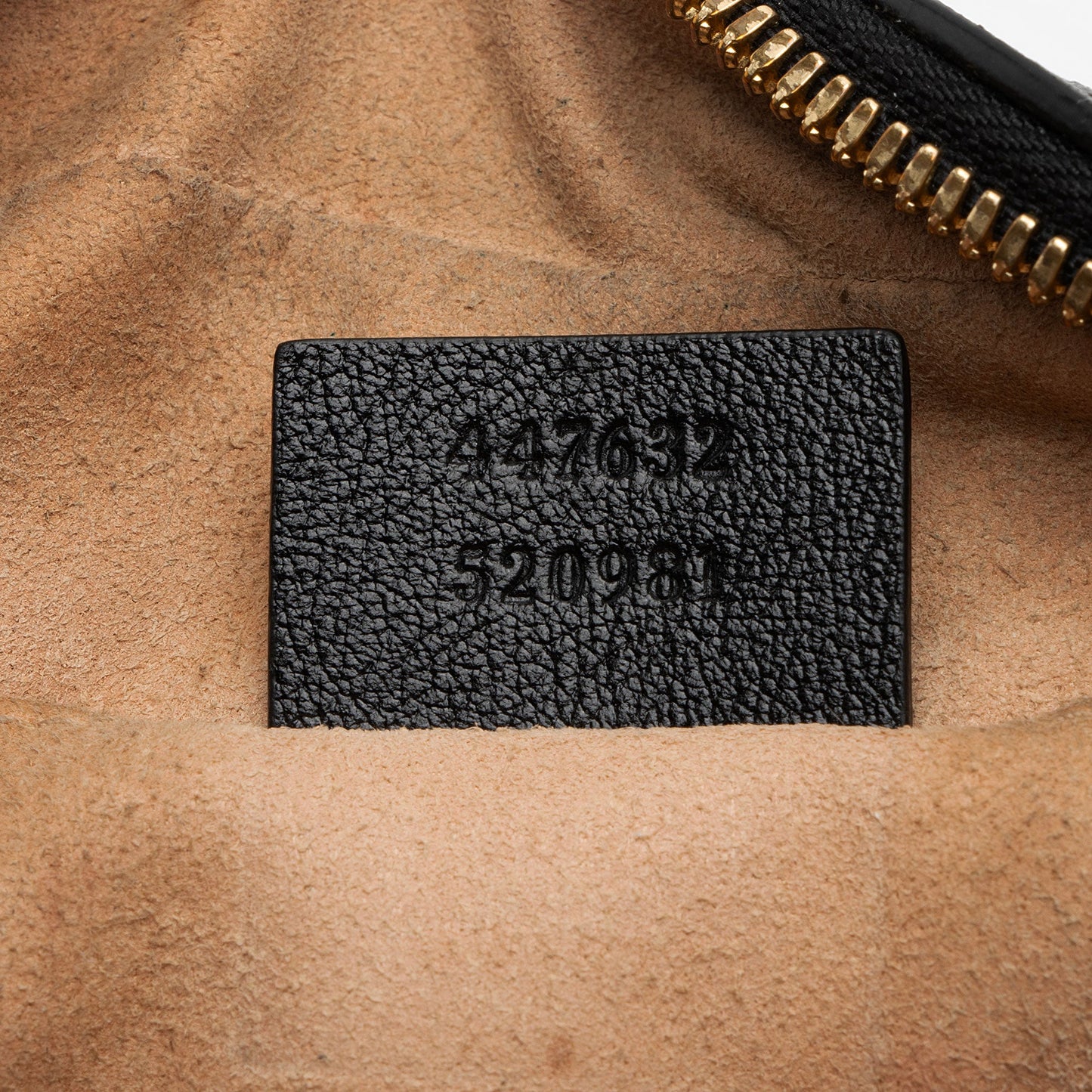 Gucci GG Canvas GG Marmont Small Shoulder Bag (SHF-b59UzC)