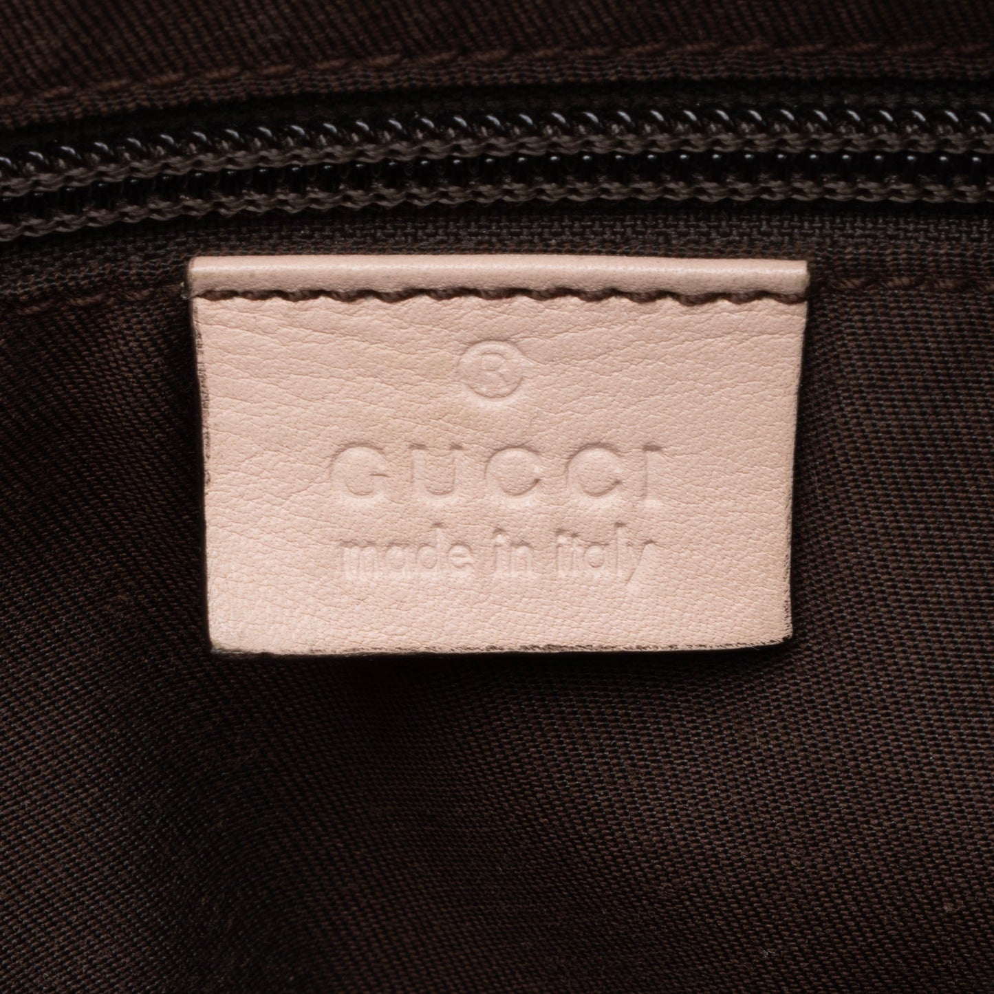 Gucci GG Canvas Half Moon Medium Messenger Bag (SHF-3lgdQ3)