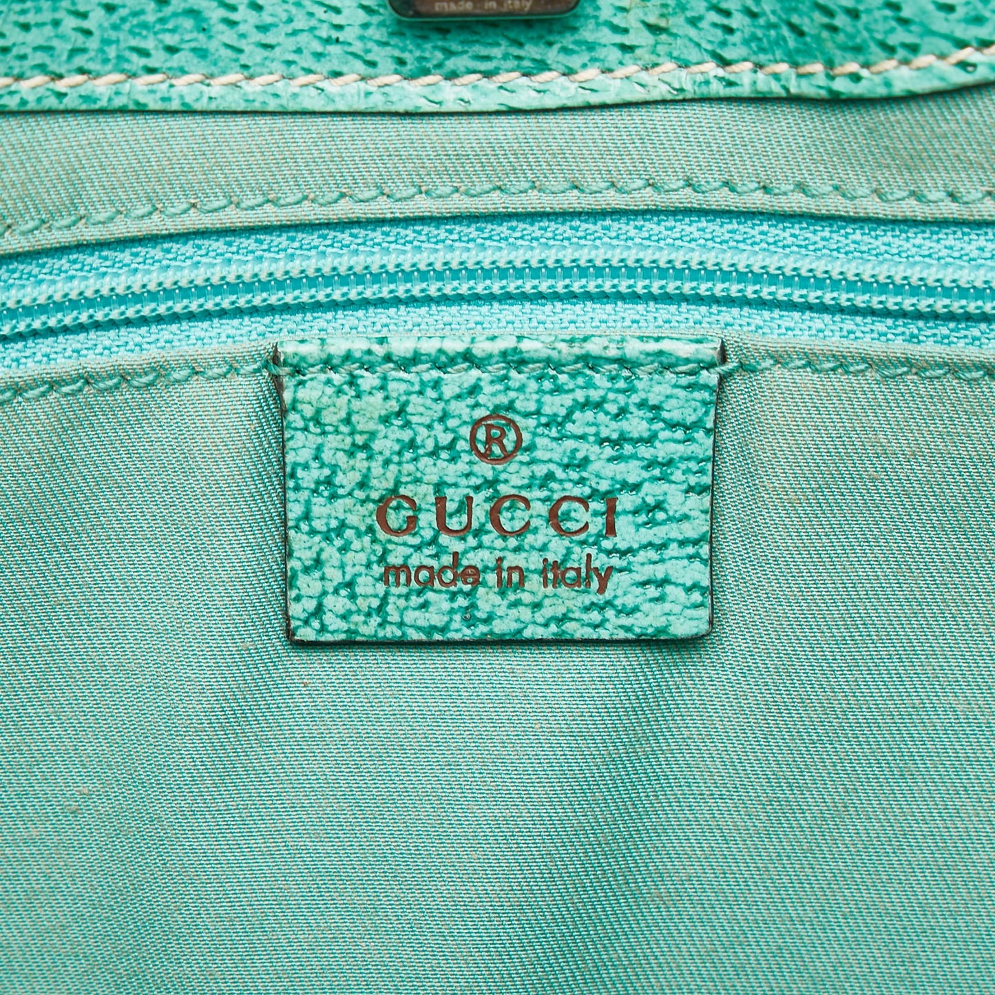 Gucci GG Canvas Handbag (SHG-32441)