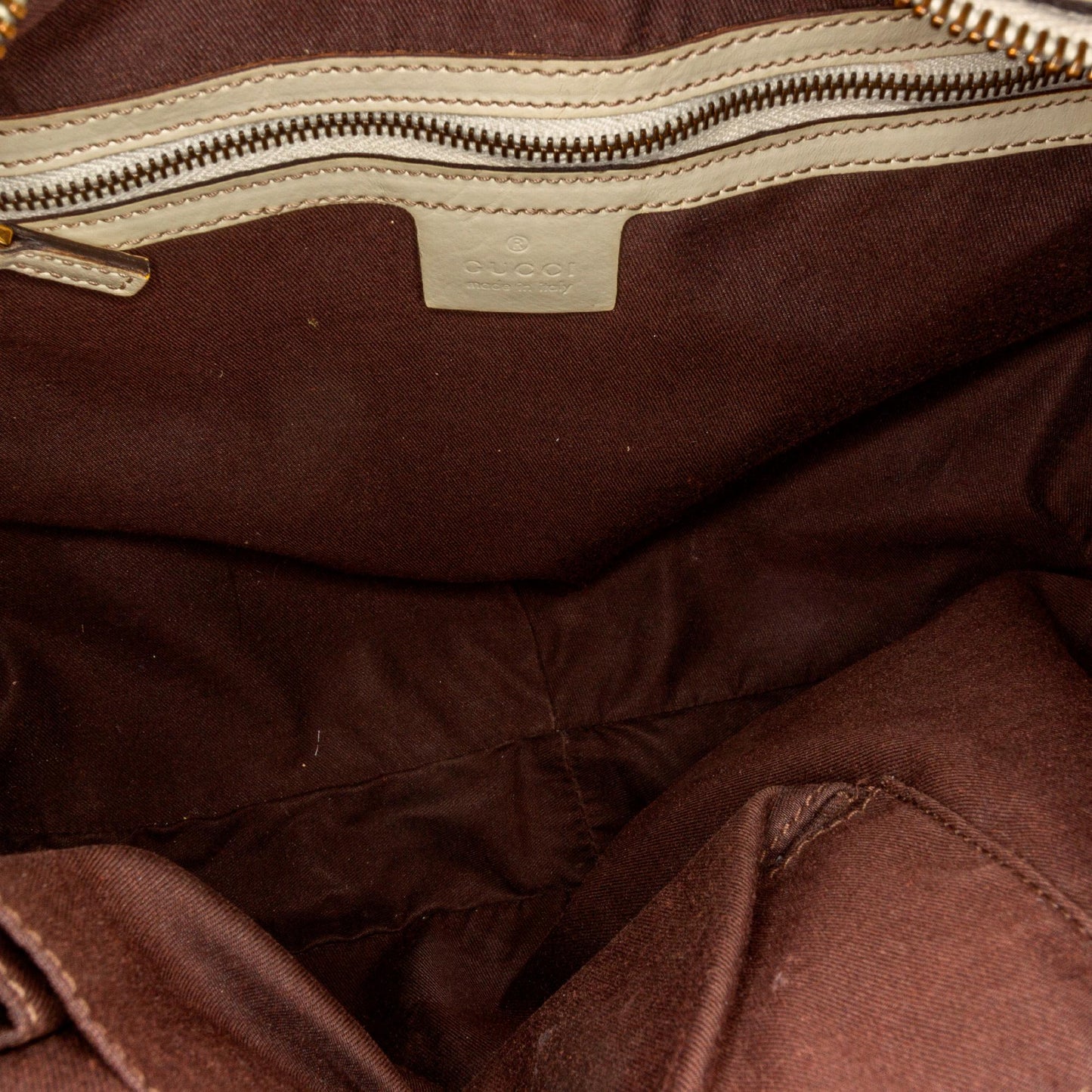 Gucci GG Canvas Hobo Bag (SHG-29207)
