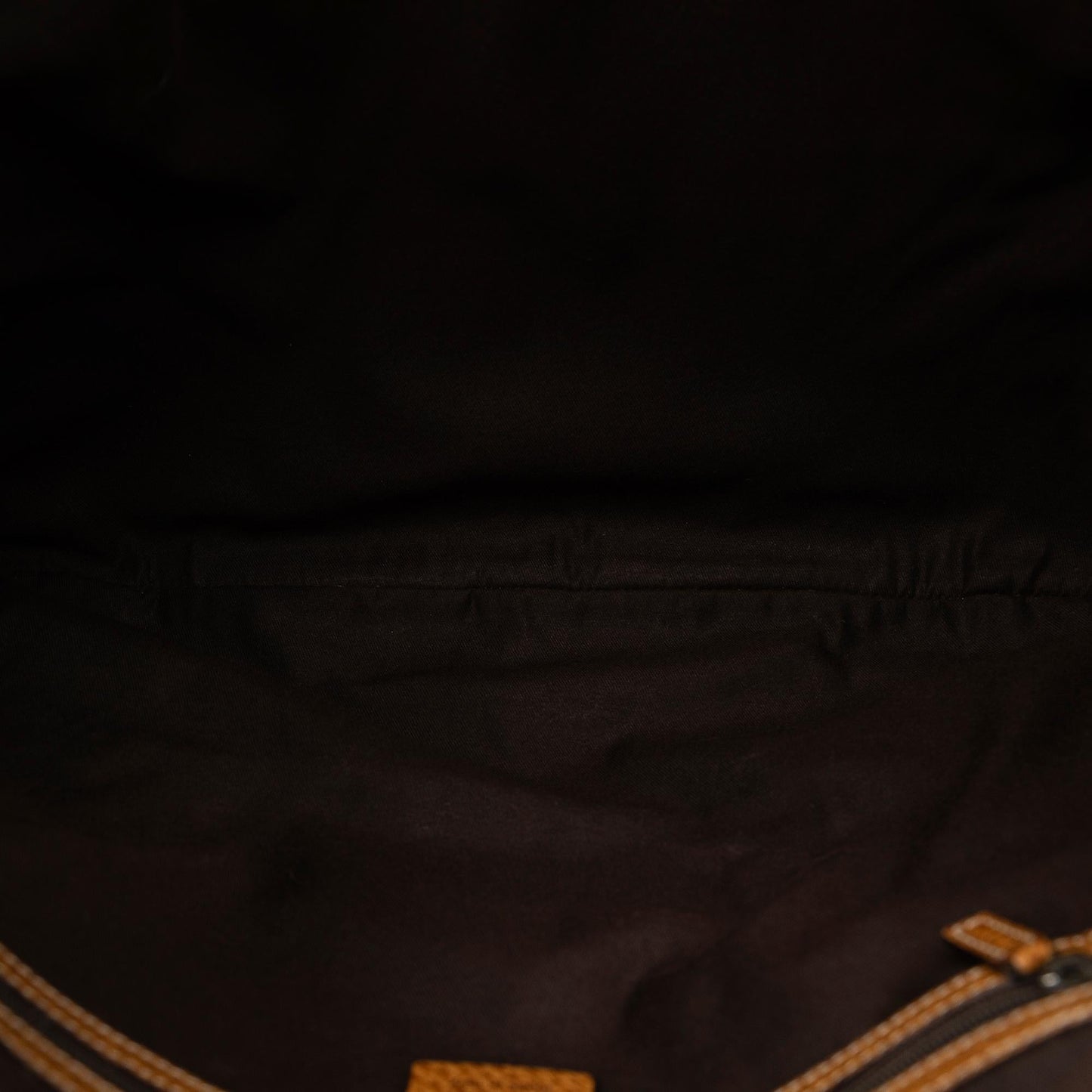 Gucci GG Canvas Hobo (SHG-hPCRxa)