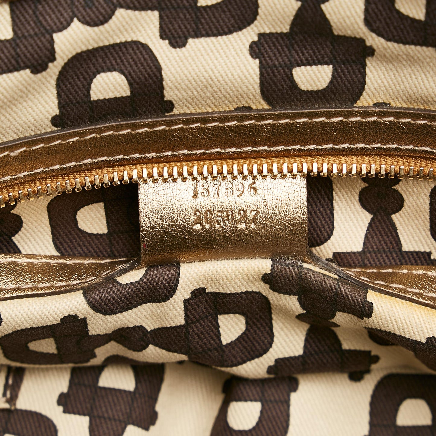 Gucci GG Canvas Jolicoeur Tote (SHG-lccp95)
