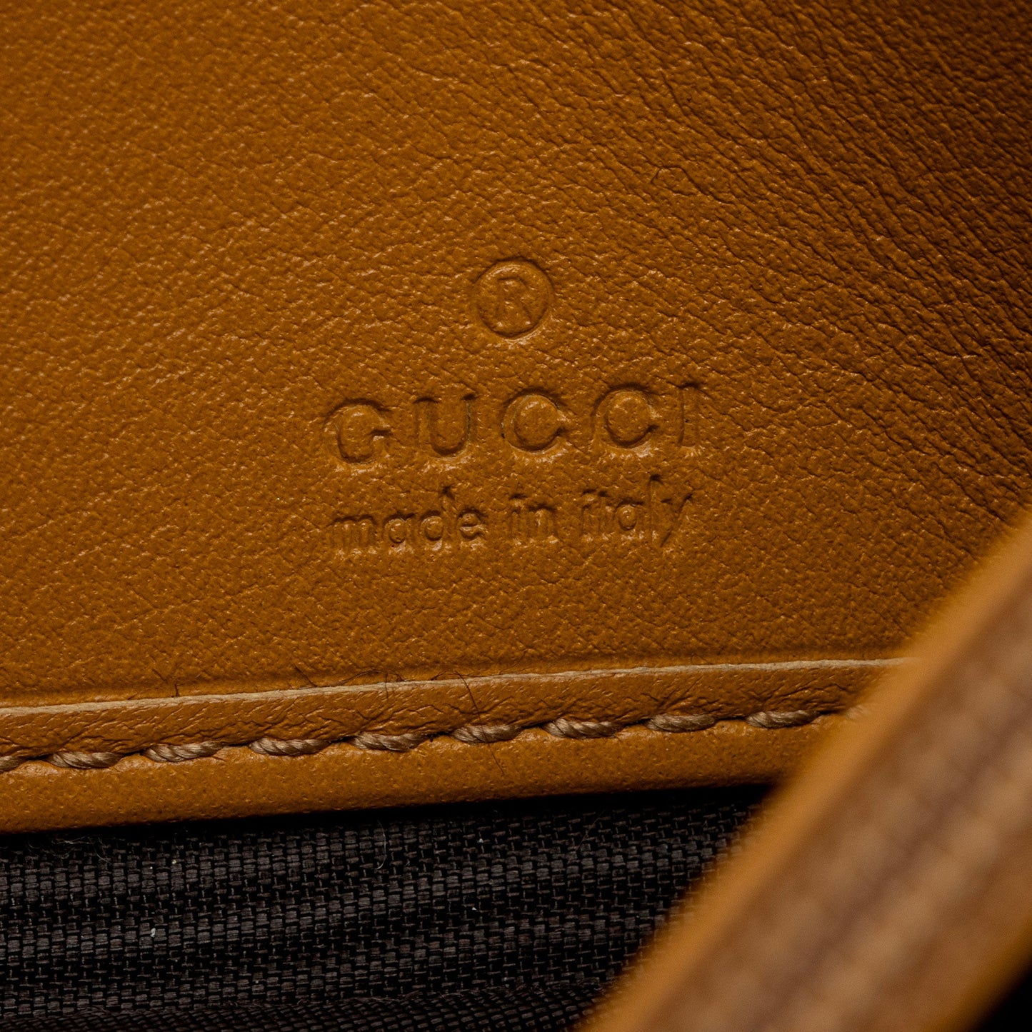 Gucci GG Canvas Leather Sukey Wallet (SHF-kBNDIb)