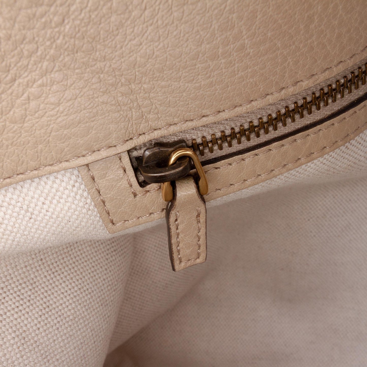 Gucci GG Canvas Miss GG Tote