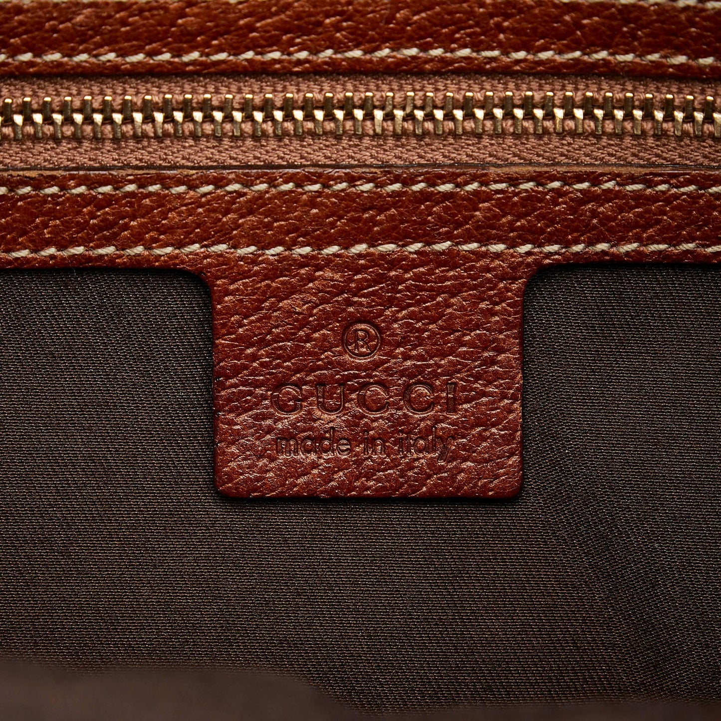 Gucci GG Canvas Nailhead Bamboo Handle Bag (SHG-kiHtJf)