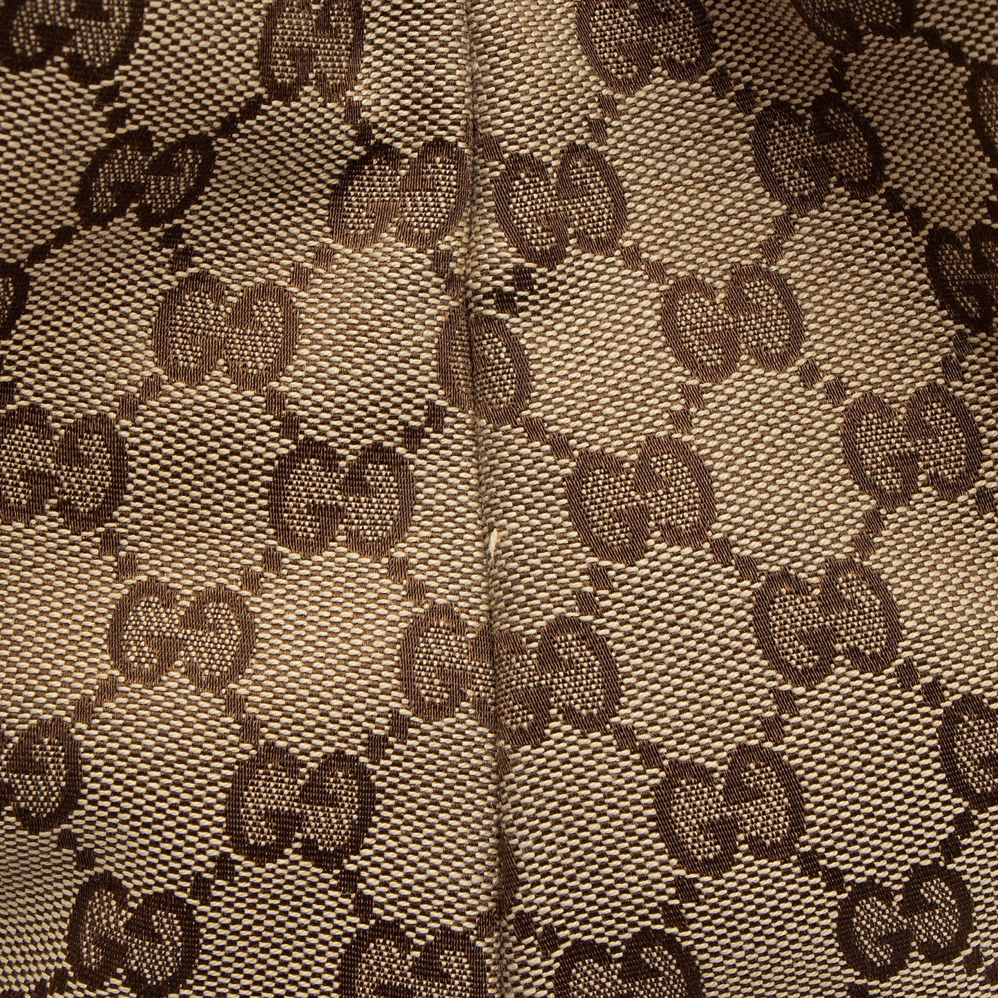 Gucci GG Canvas Pelham Small Shoulder Bag (SHF-ekffiS)