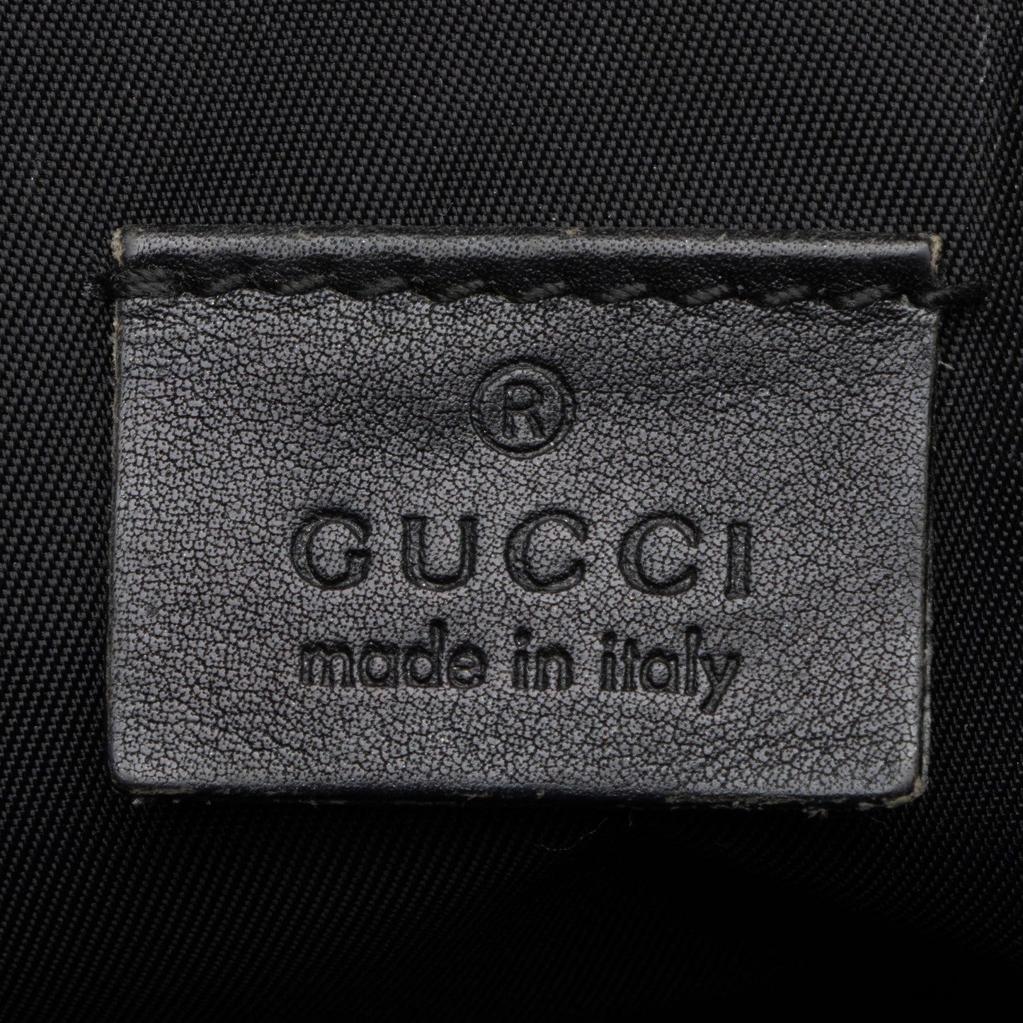 Gucci GG Canvas Pochette (SHF-4m4QYq)