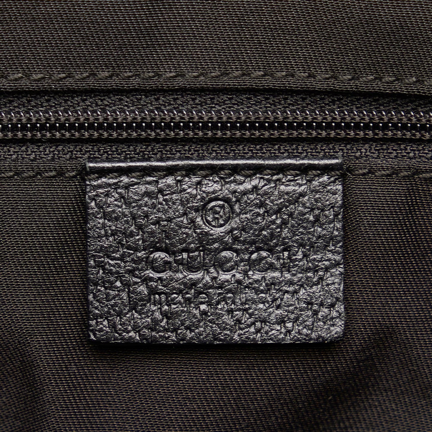 Gucci GG Canvas Pop Handbag (SHG-WLFEM1)