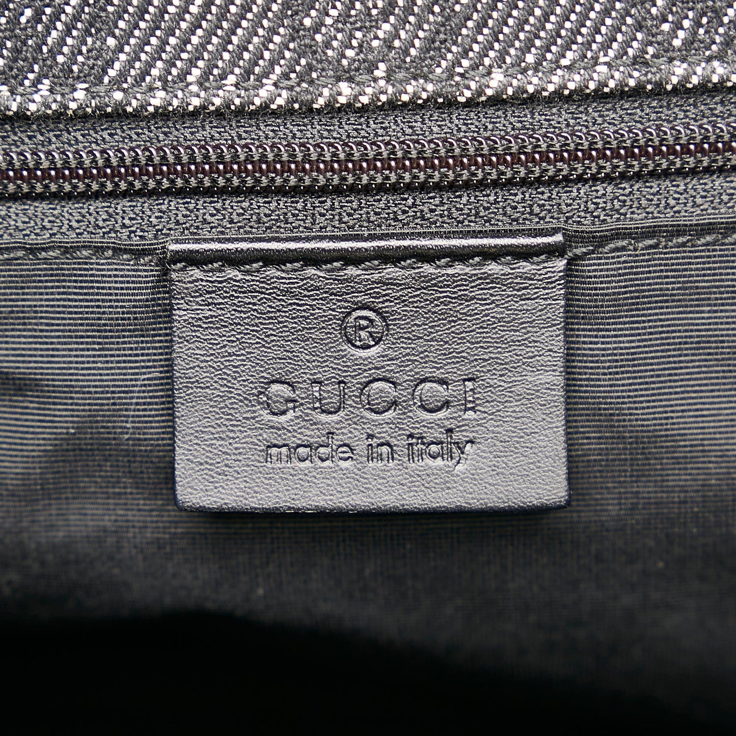 Gucci GG Canvas Shoulder Bag (SHG-29172)