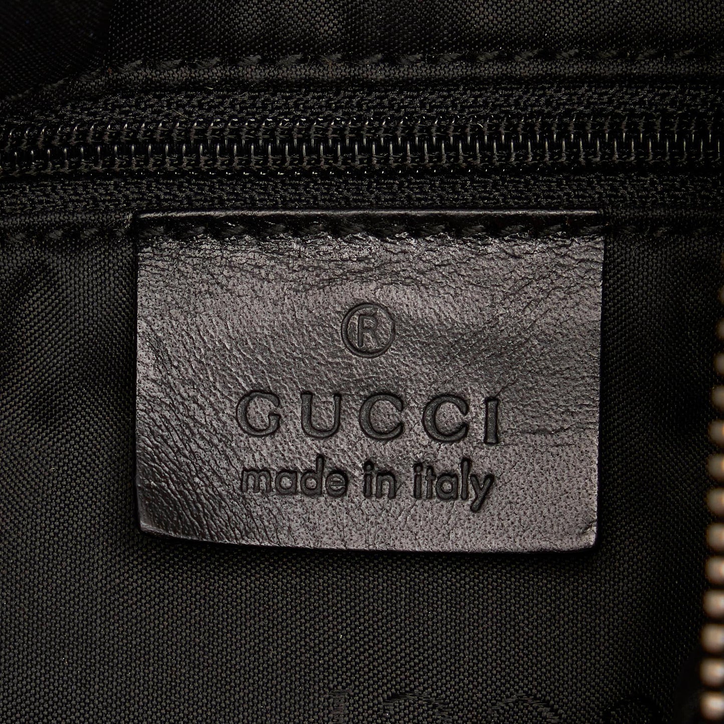 Gucci GG Canvas Shoulder Bag (SHG-29465)