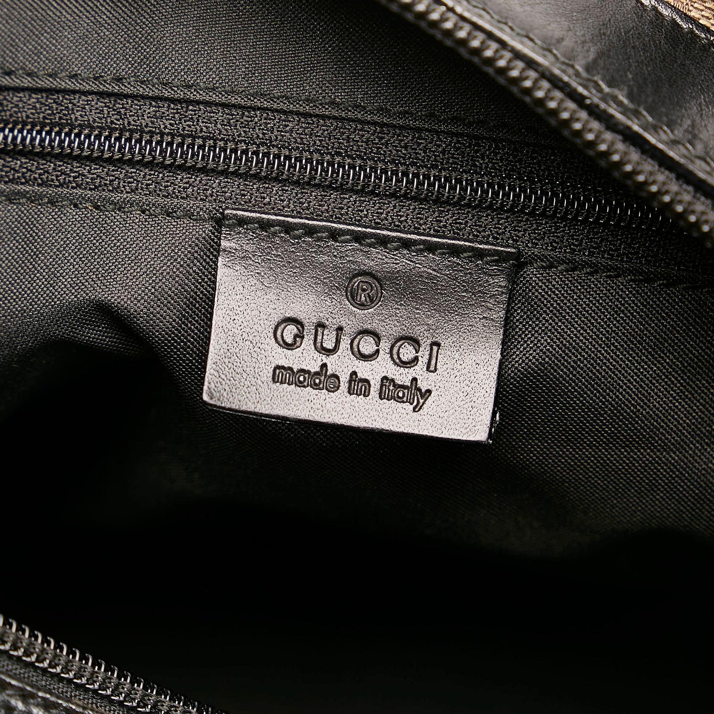 Gucci GG Canvas Shoulder Bag (SHG-30441)