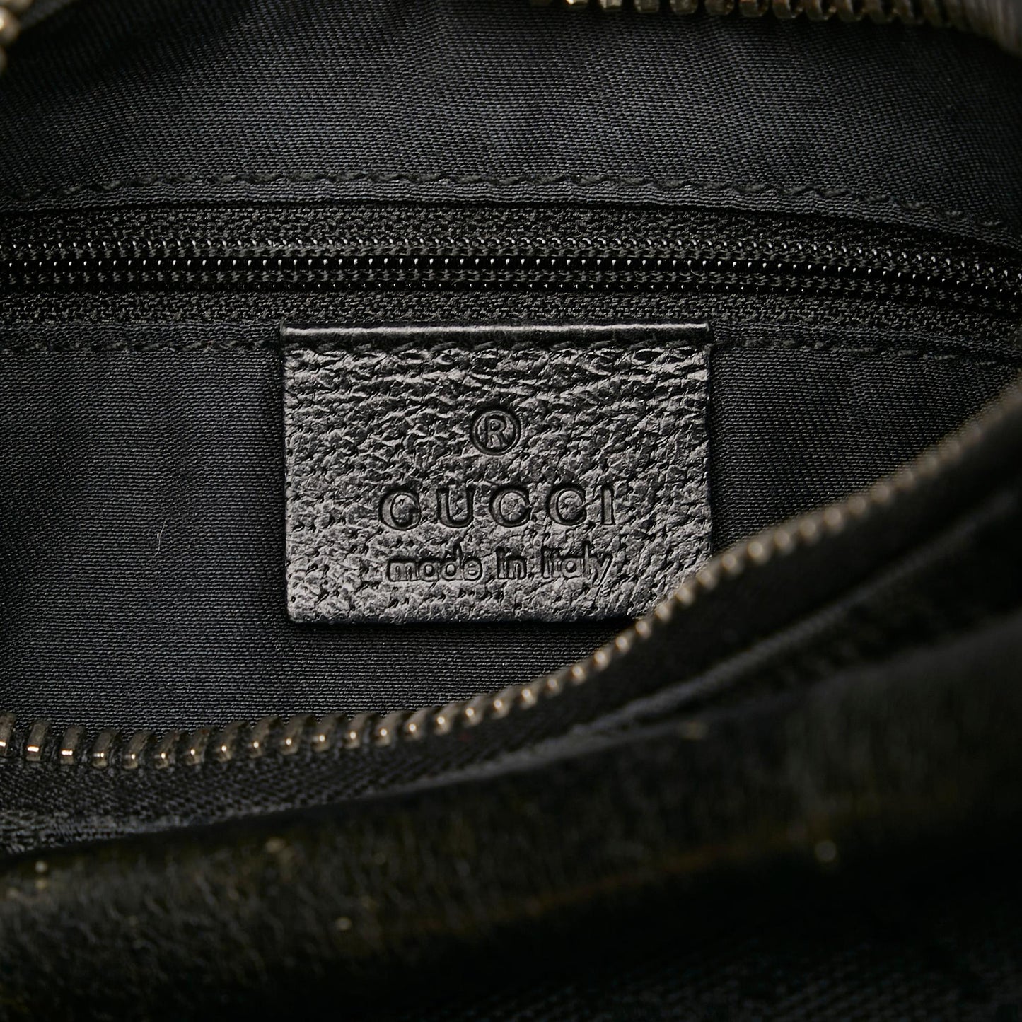 Gucci GG Canvas Shoulder Bag (SHG-30742)