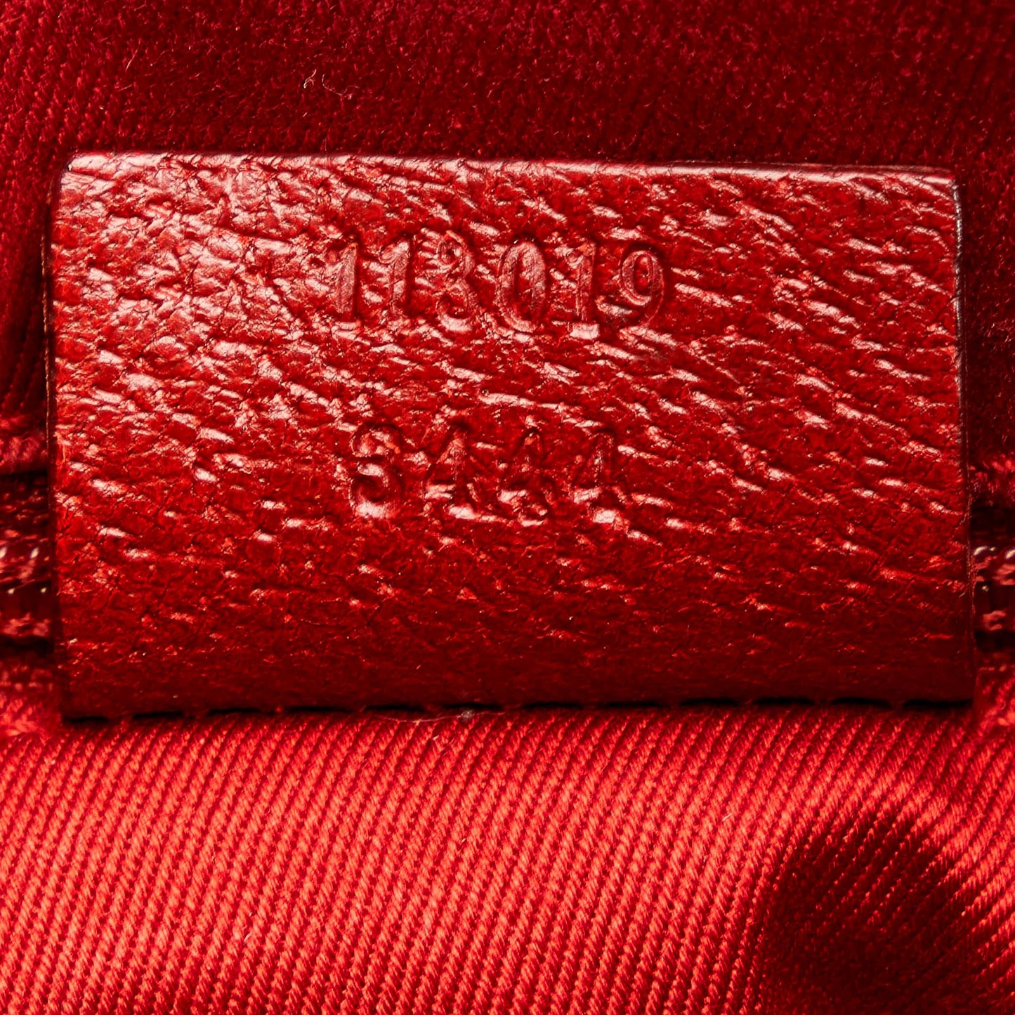 Gucci GG Canvas Shoulder Bag (SHG-31115)