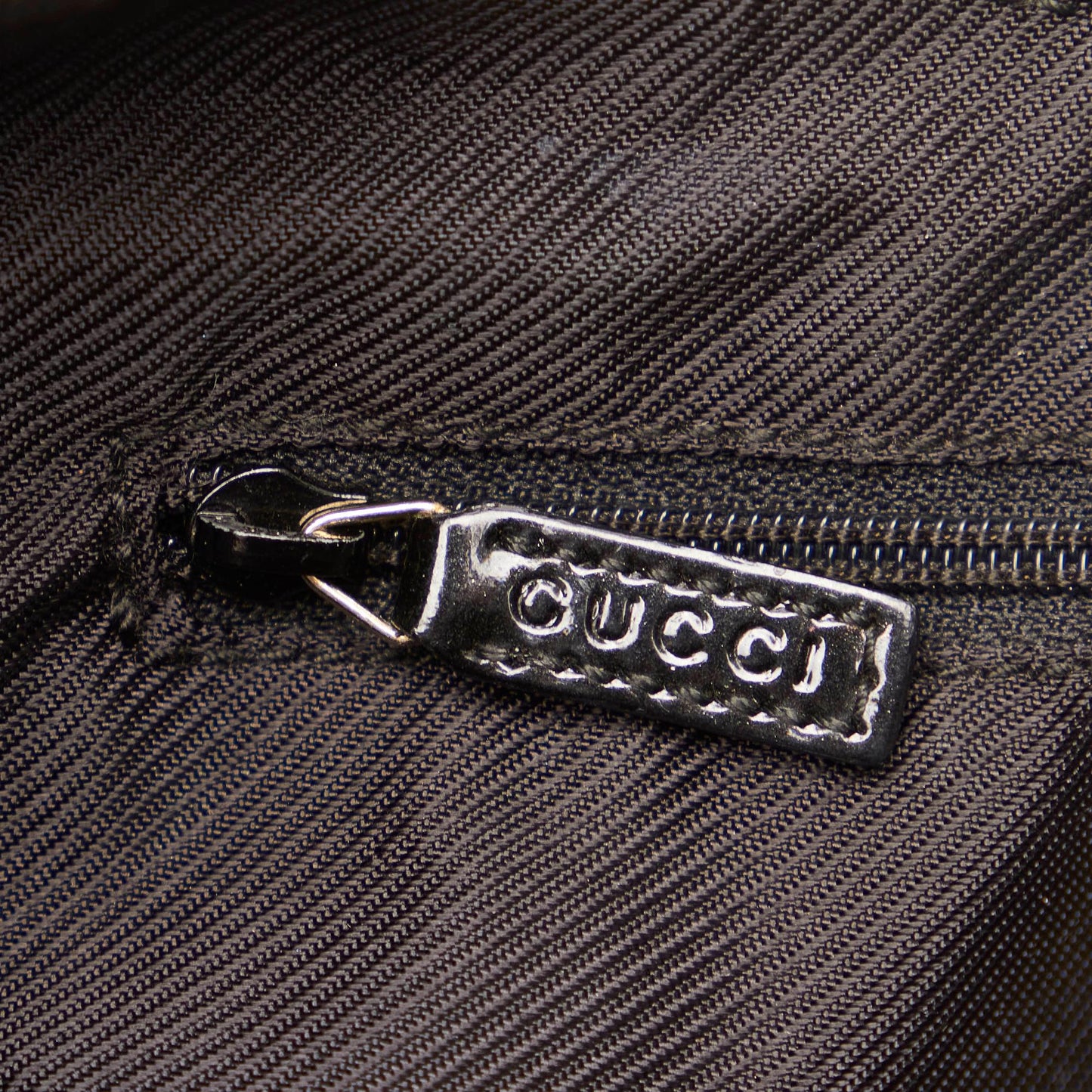Gucci GG Canvas Shoulder Bag (SHG-32653)