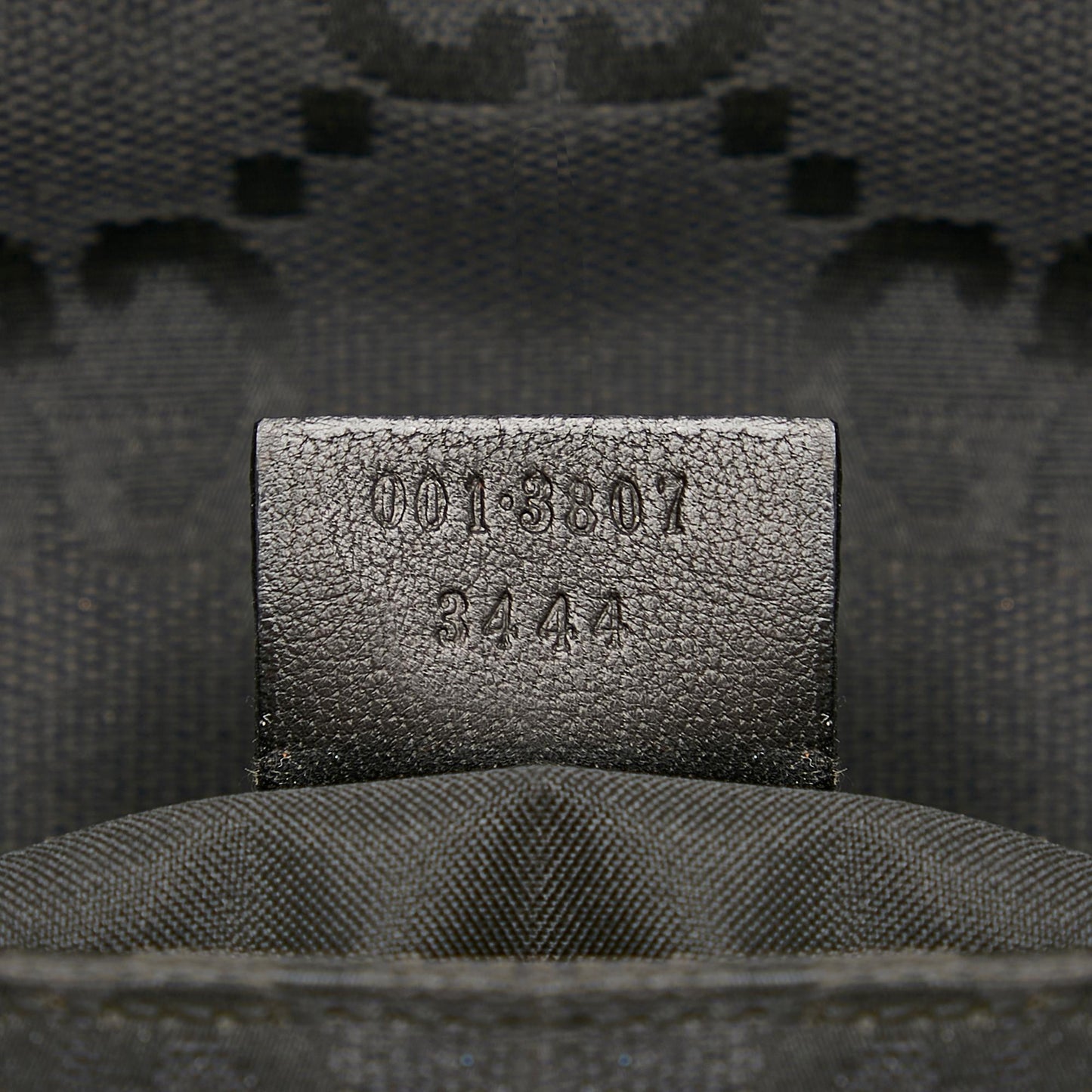 Gucci GG Canvas Shoulder Bag (SHG-36706)