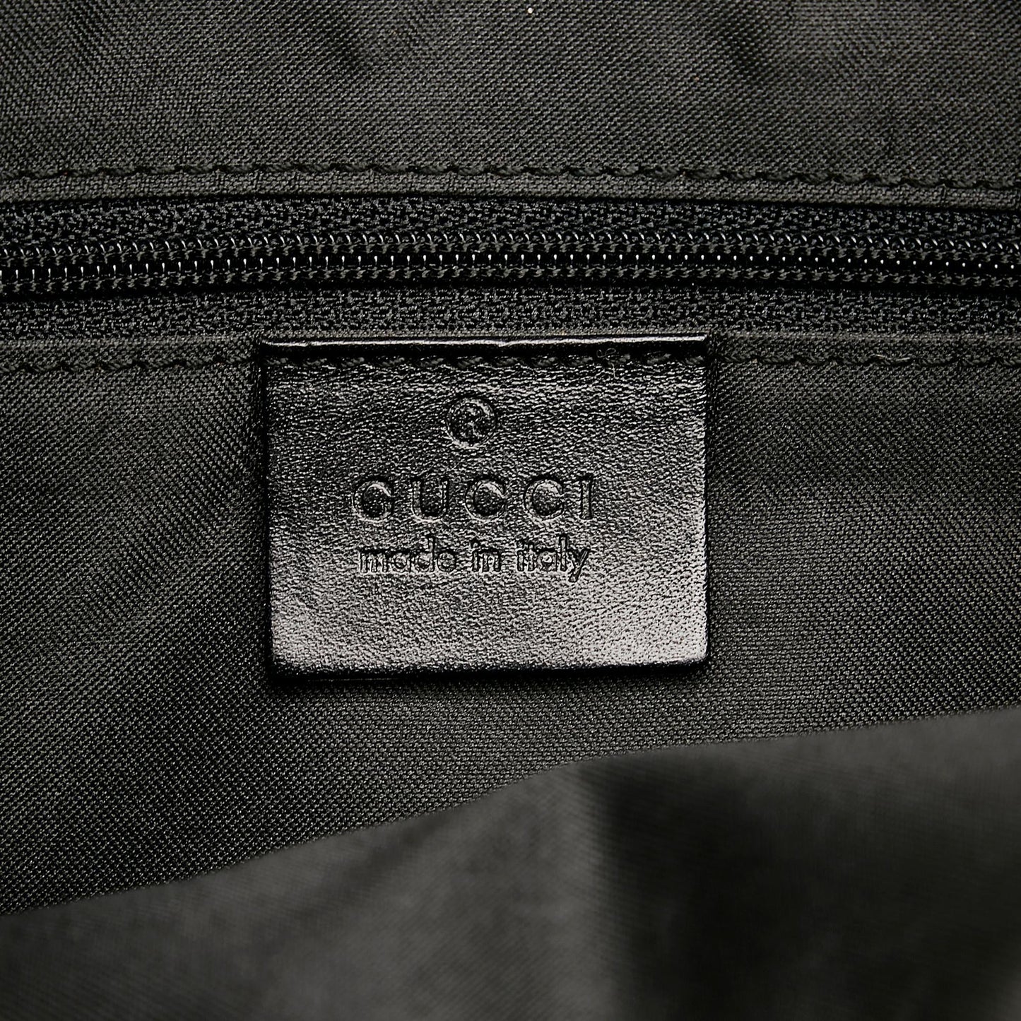 Gucci GG Canvas Shoulder Bag (SHG-dglL5Q)