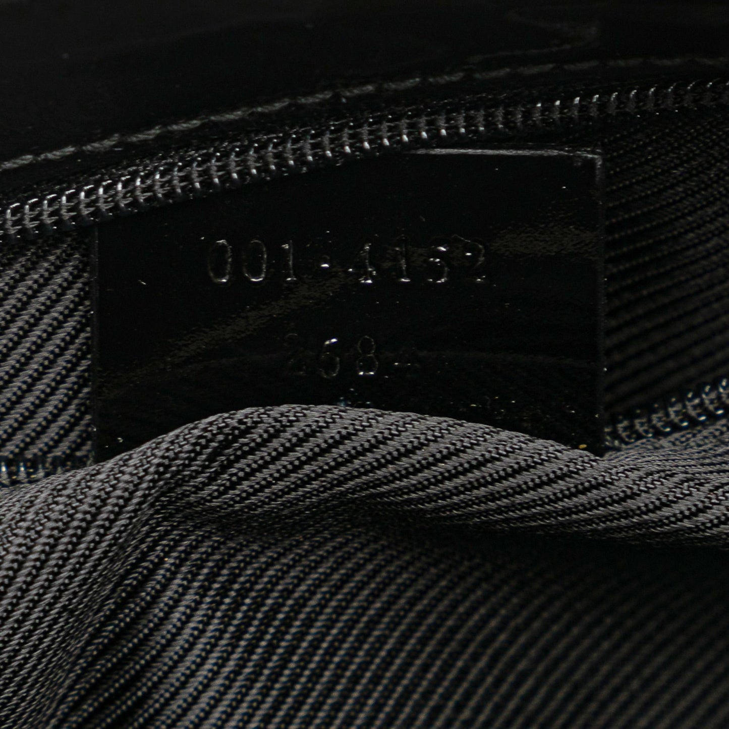 Gucci GG Canvas Shoulder Bag (SHG-Smlm7r)