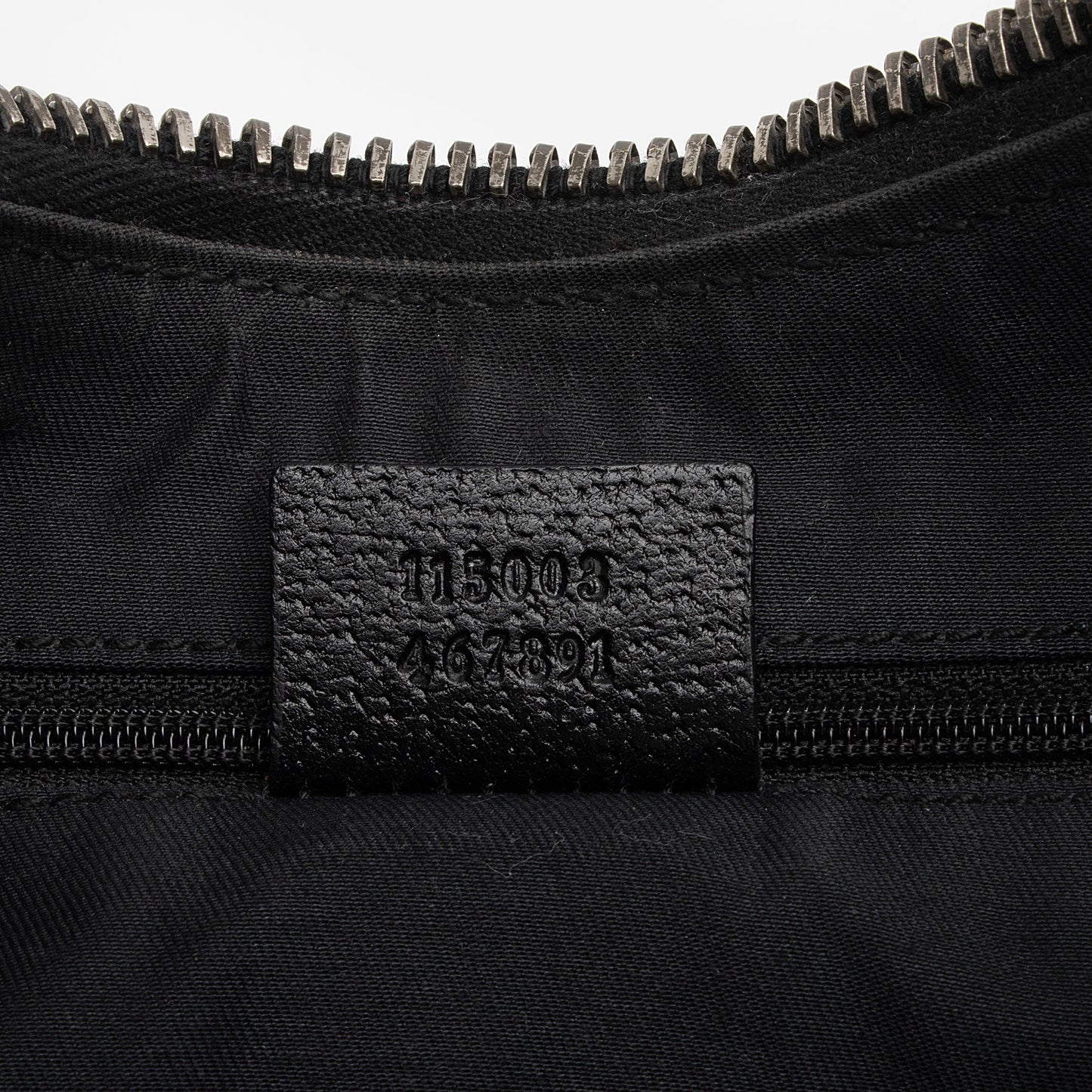 Gucci GG Canvas Small Shoulder Bag (SHF-ewDU0f)