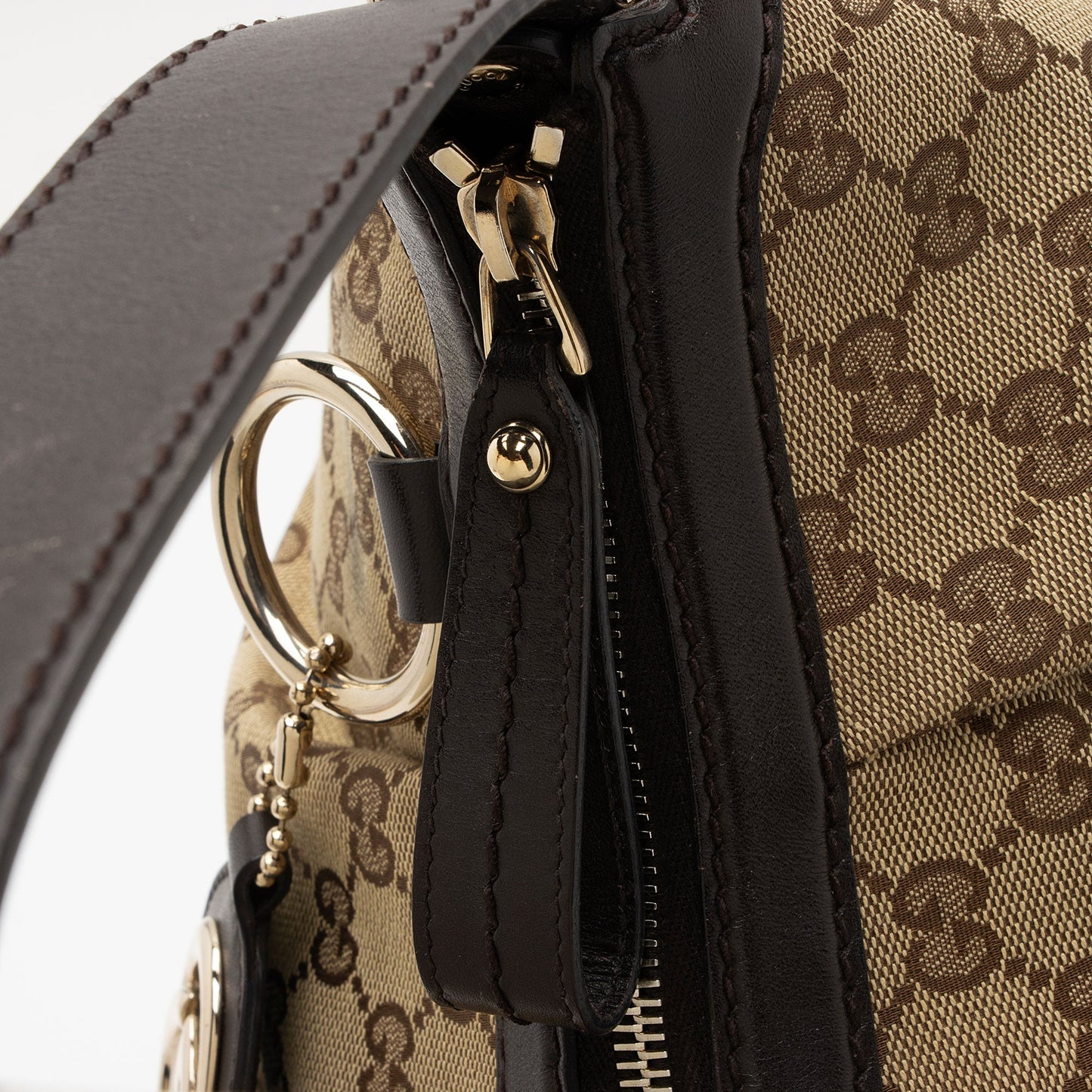 Gucci GG Canvas Sukey Hobo (SHF-tXcsDm)