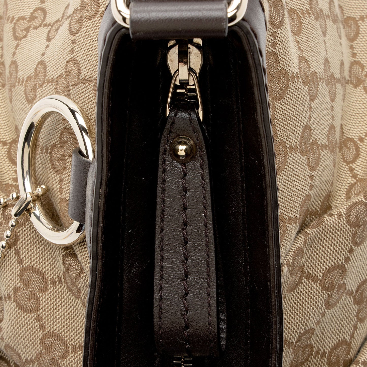 Gucci GG Canvas Sukey Messenger (SHF-RoGEPi)