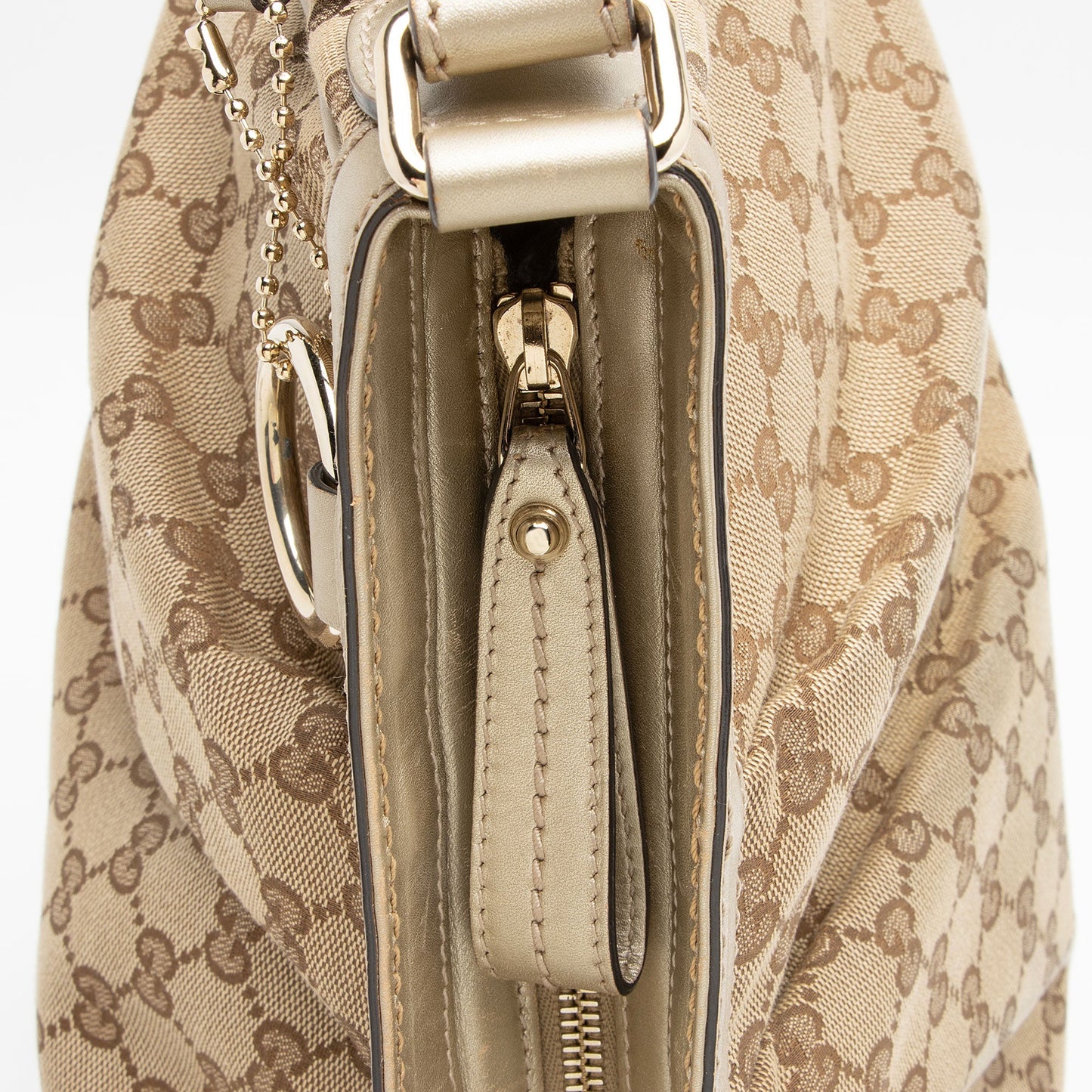 Gucci GG Canvas Sukey Messenger