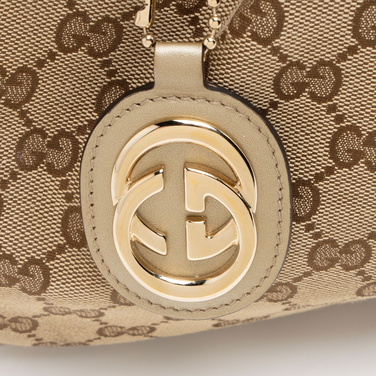Gucci GG Canvas Sukey Messenger