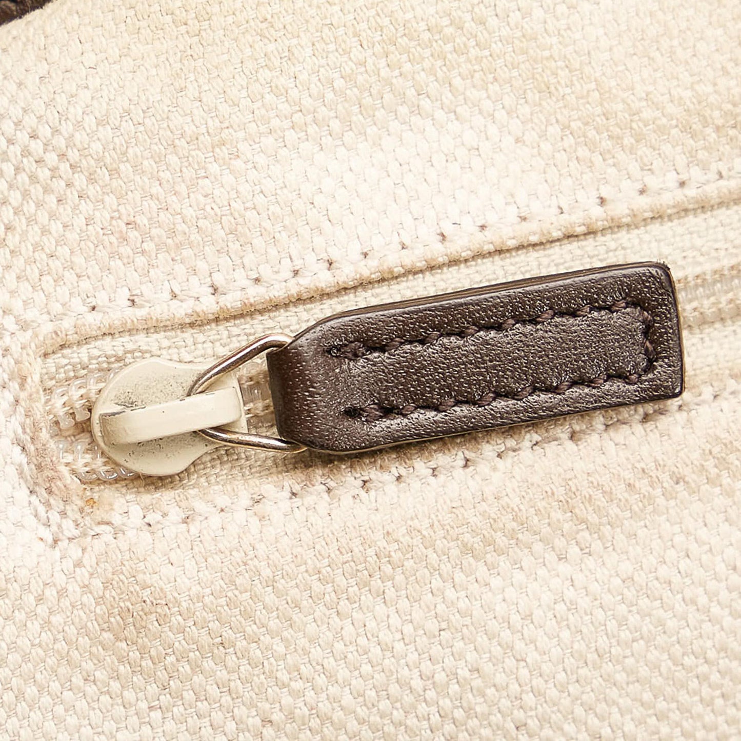 Gucci GG Canvas Sukey Satchel (SHG-30436)