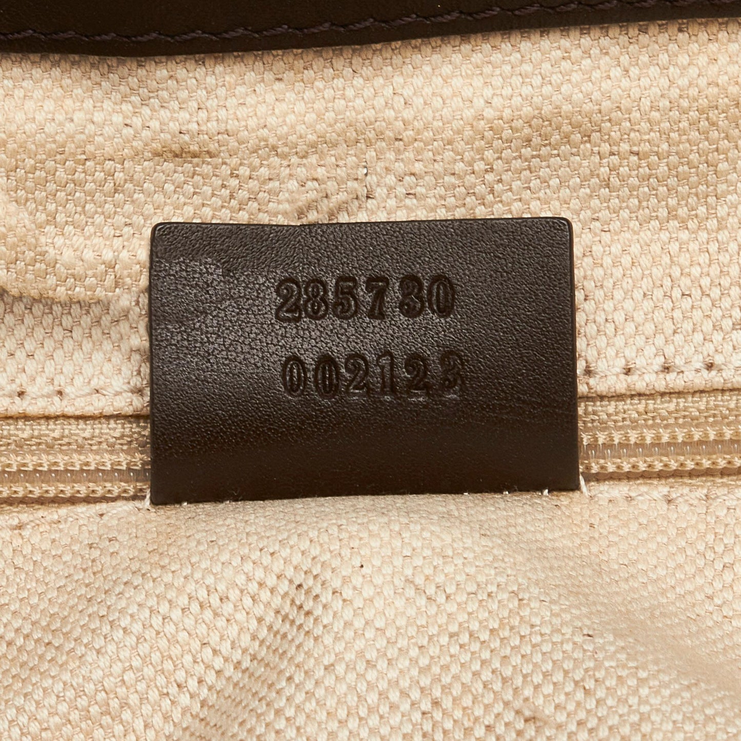 Gucci GG Canvas Sukey Satchel (SHG-D5vFKz)