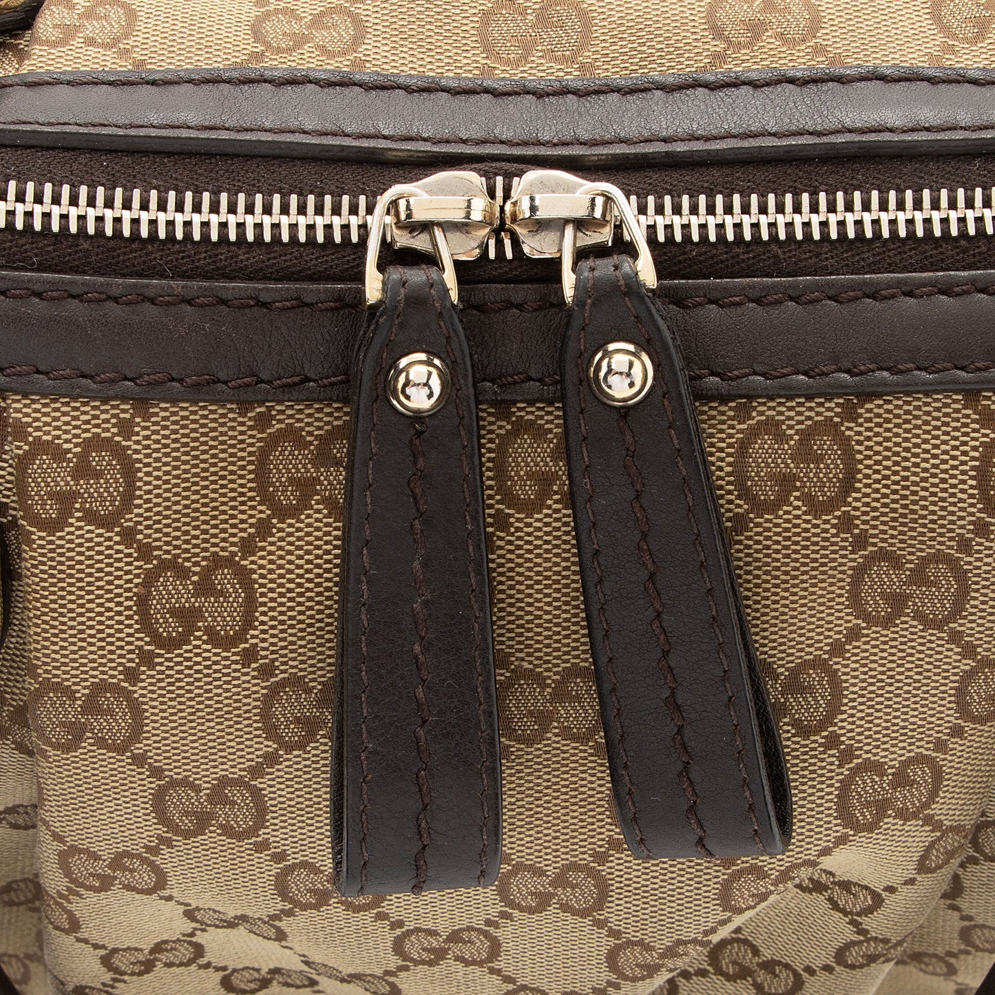Gucci GG Canvas Sukey Top Handle Medium Satchel (SHF-oD6OoS)