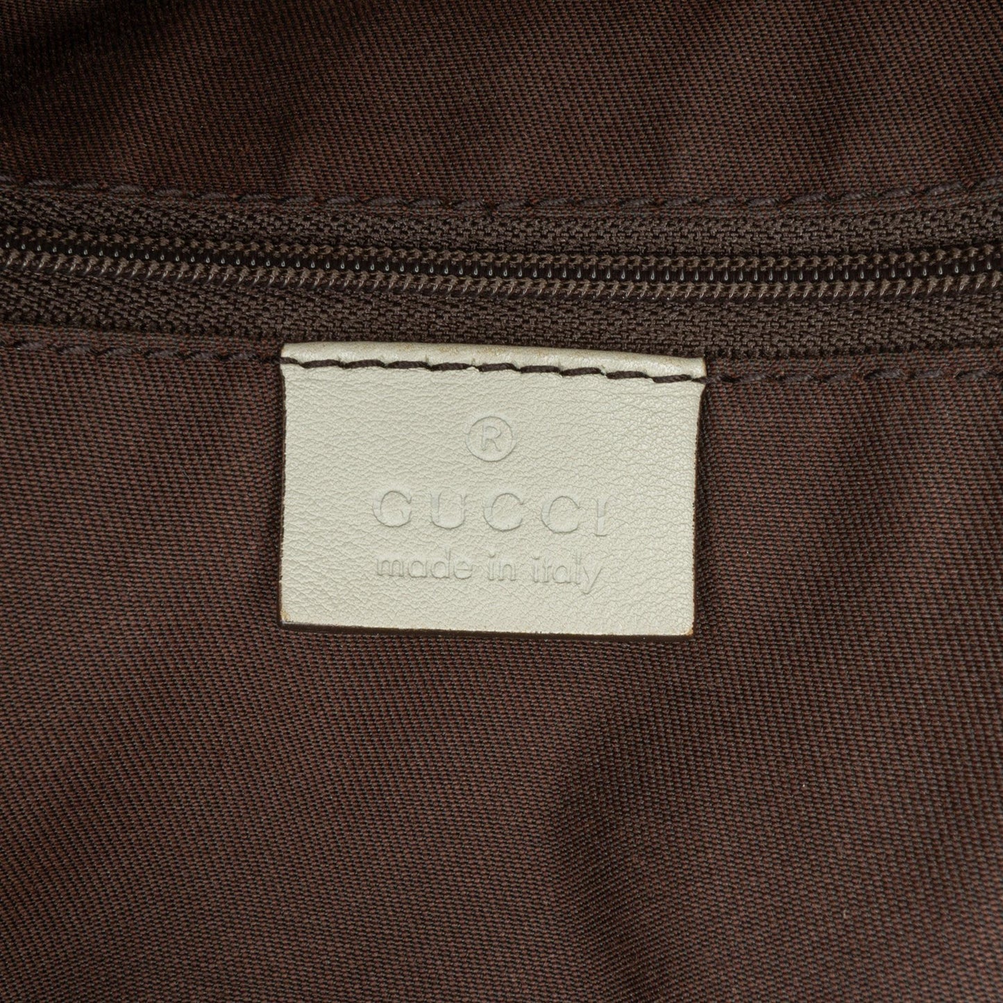 Gucci GG Canvas Sukey Tote (SHG-7pSVx4)
