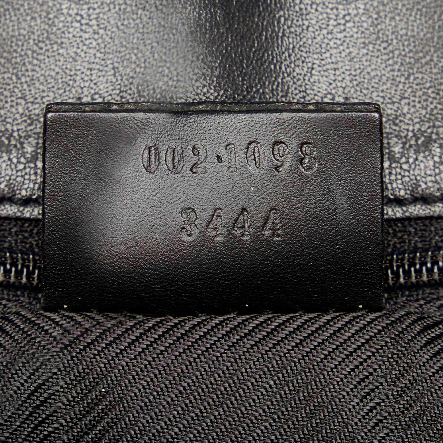 Gucci GG Canvas Tote Bag (SHG-21707)