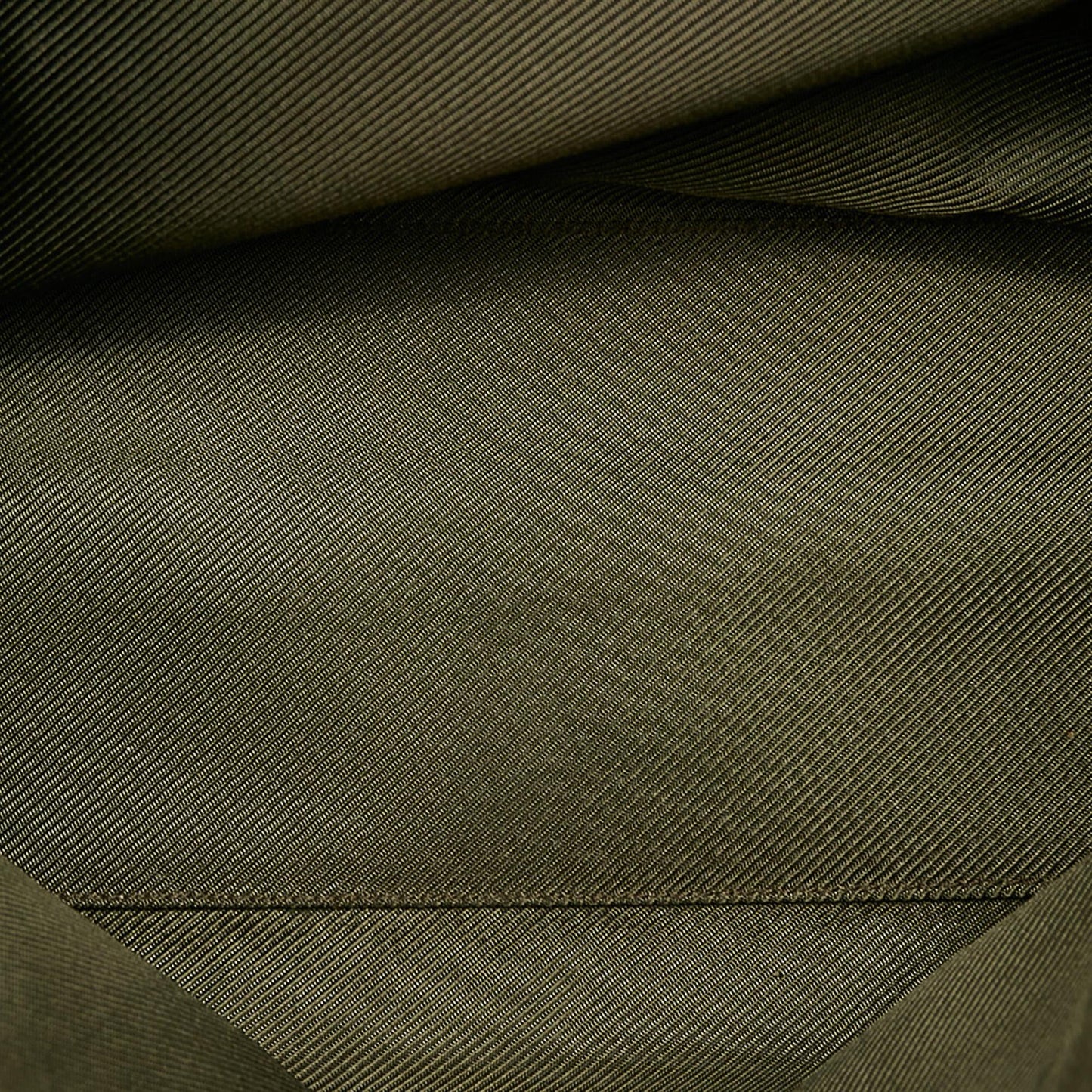 Gucci GG Canvas Tote Bag (SHG-31740)
