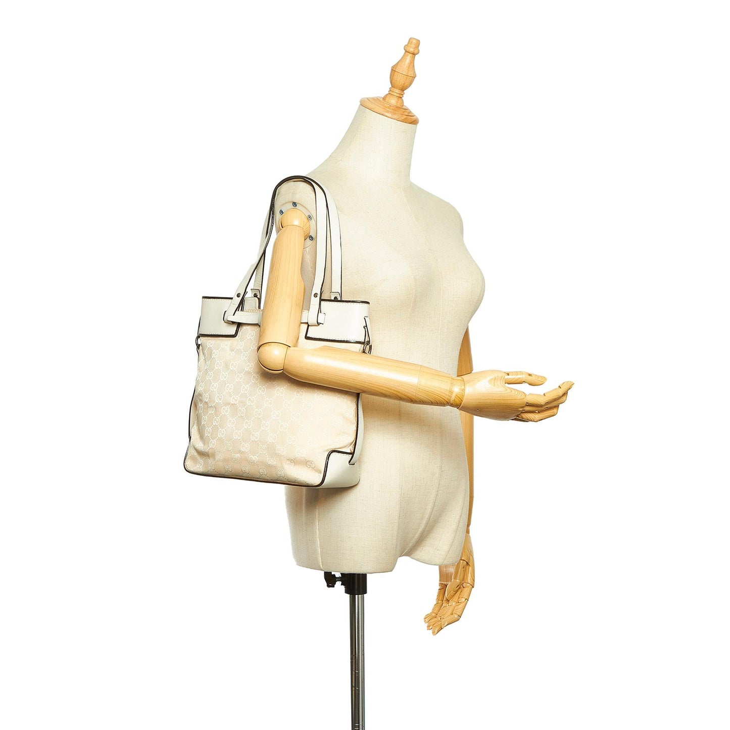 Gucci GG Canvas Tote Bag (SHG-32361)
