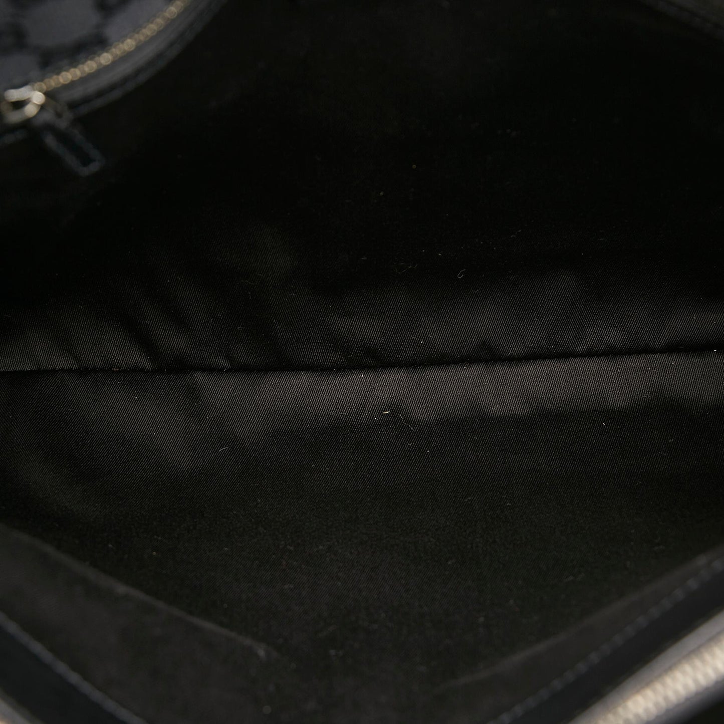Gucci GG Canvas Tote Bag (SHG-rygPch)