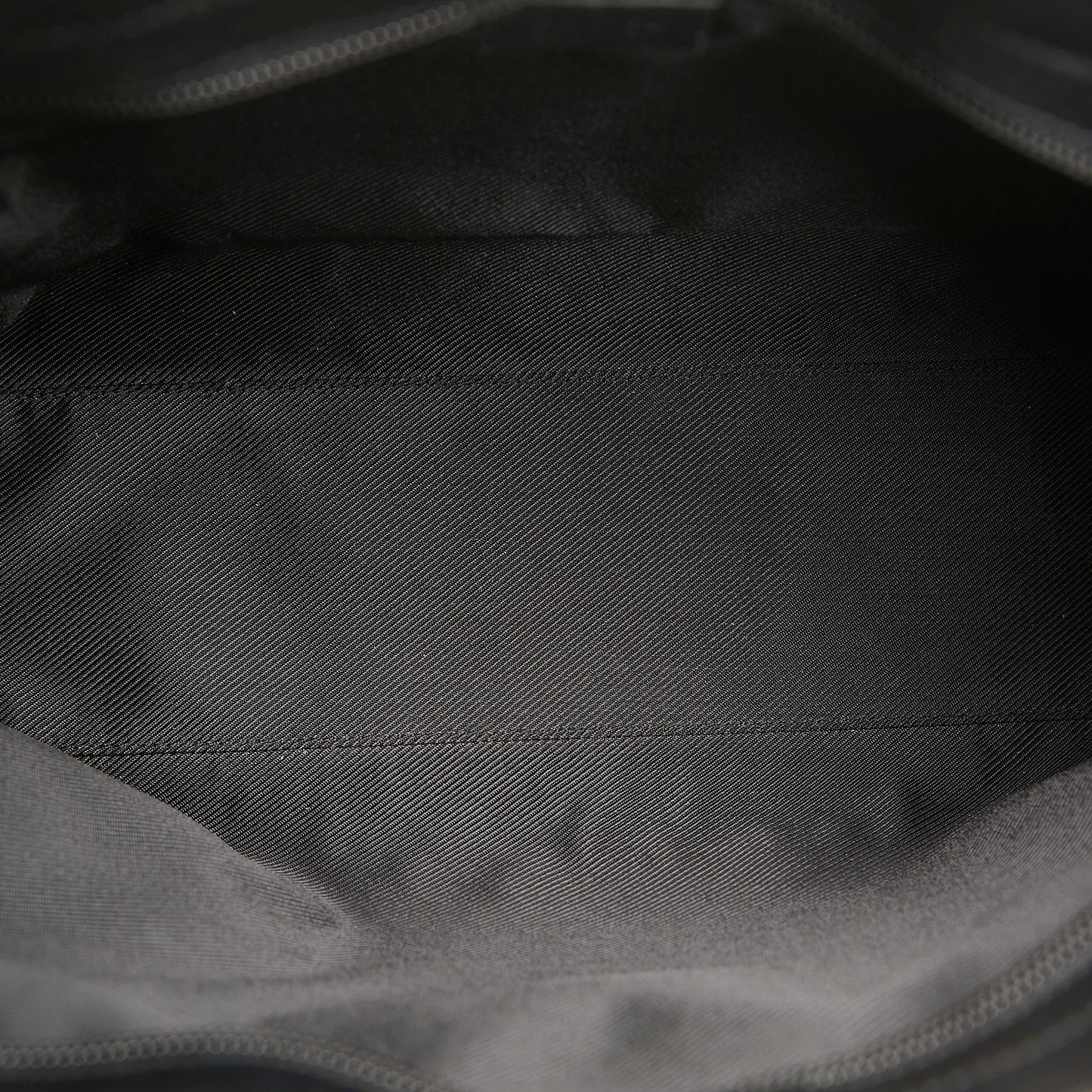 Gucci GG Canvas Tote (SHG-ZOnJV1)
