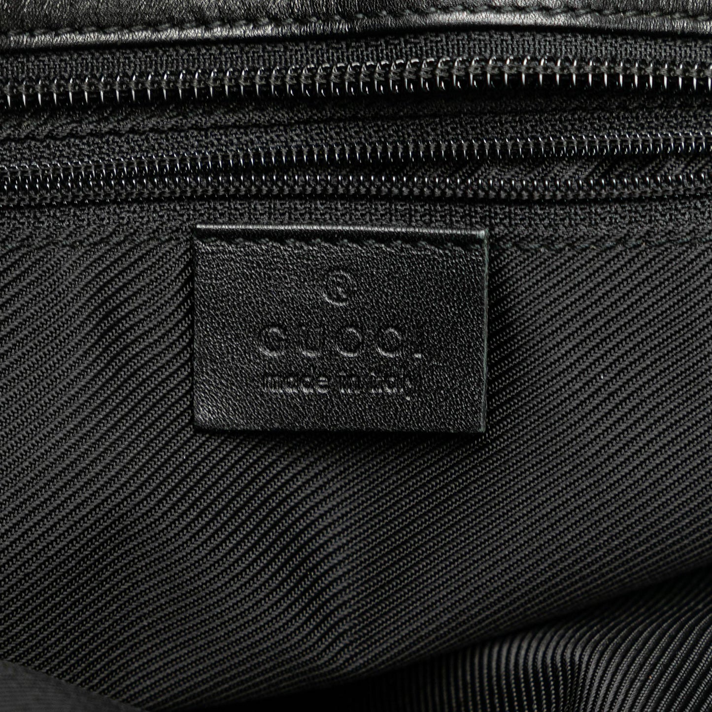 Gucci GG Canvas Tote (SHG-M4BQrB)