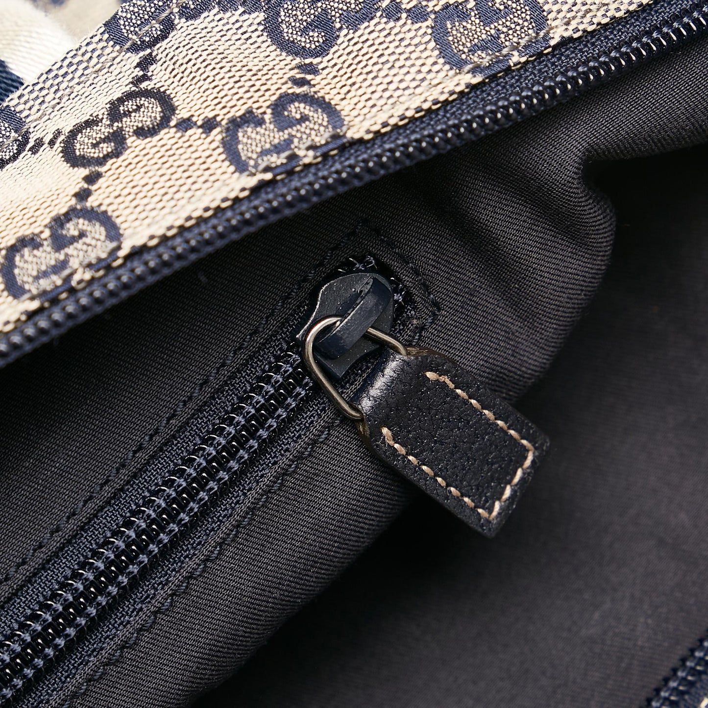 Gucci GG Canvas Web Shoulder Bag (SHG-33762)