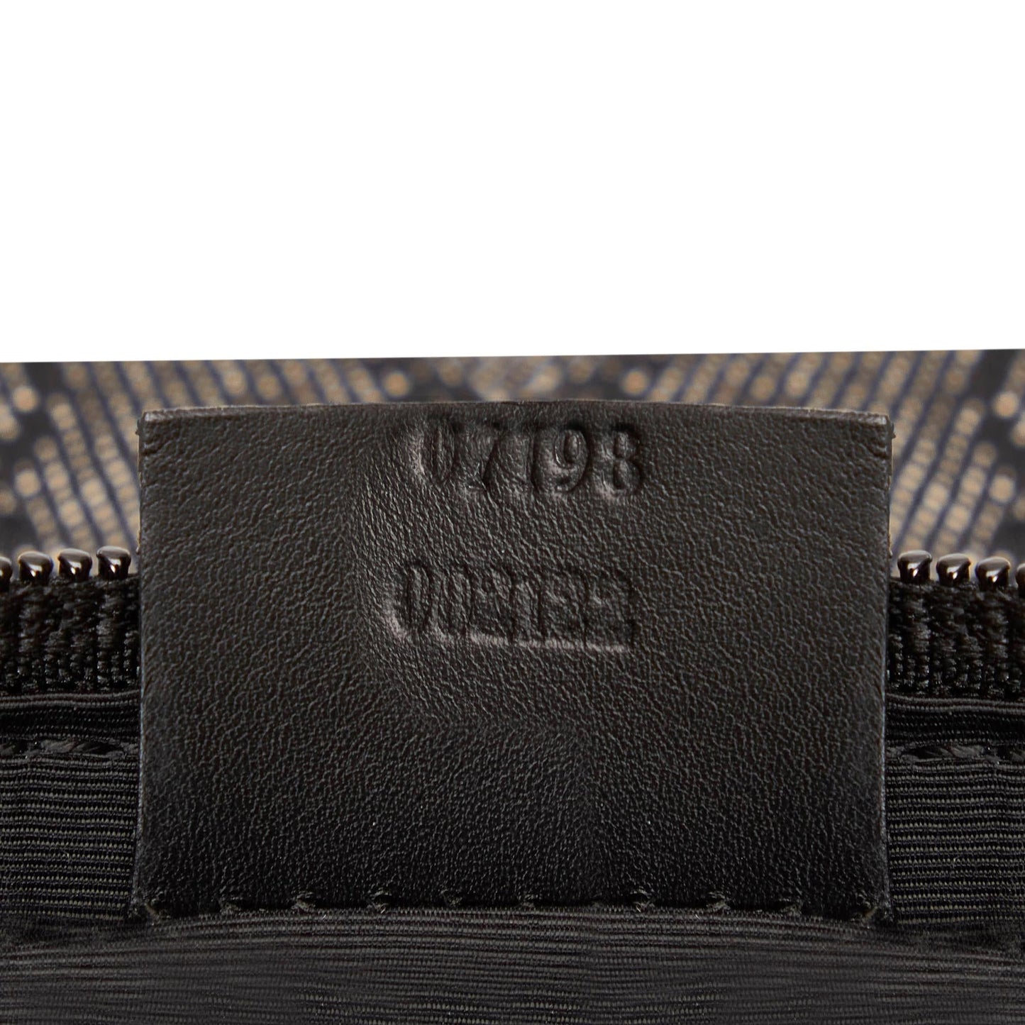 Gucci GG Denim Boat Baguette (SHG-32788)