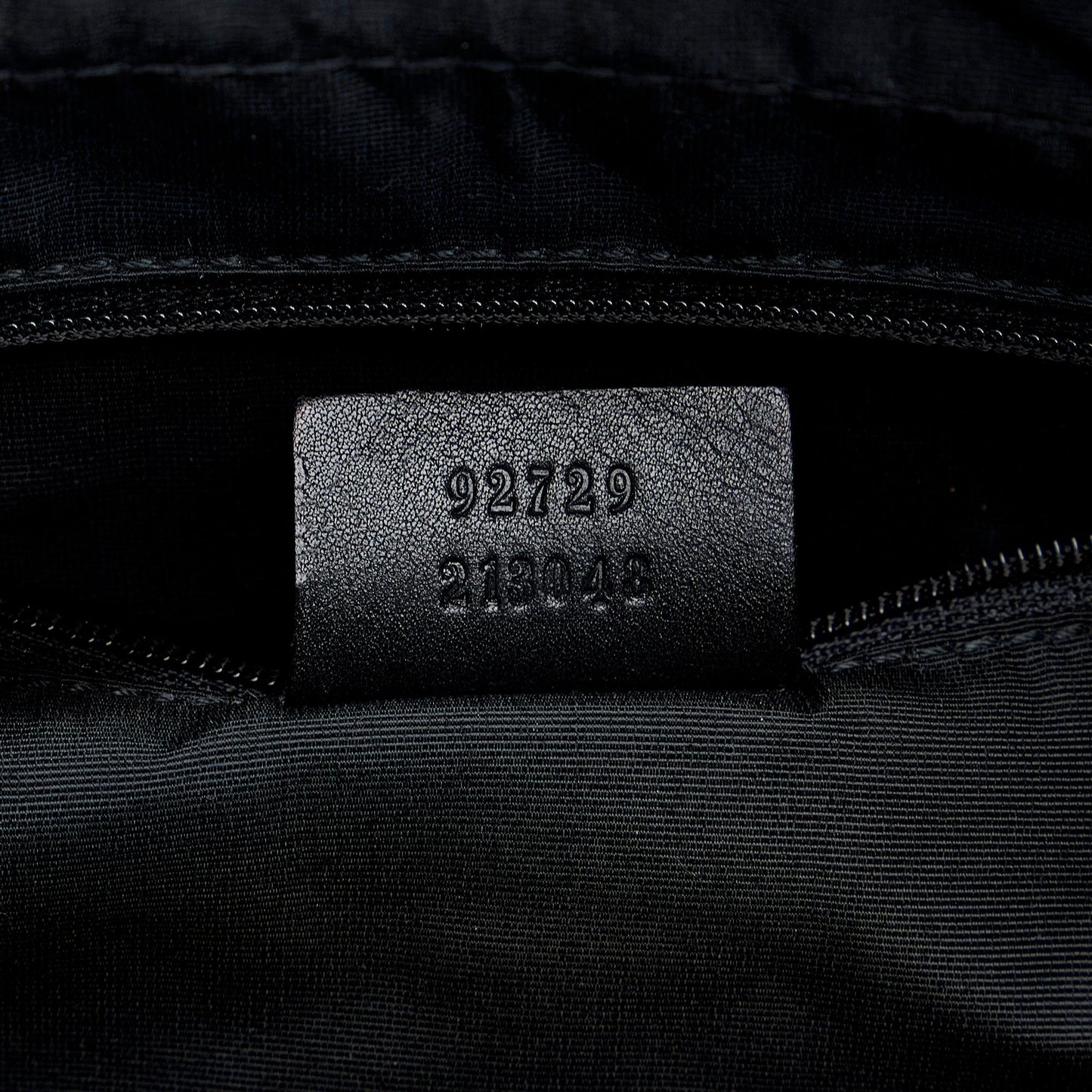 Gucci GG Denim Shoulder Bag (SHG-PBERuM)