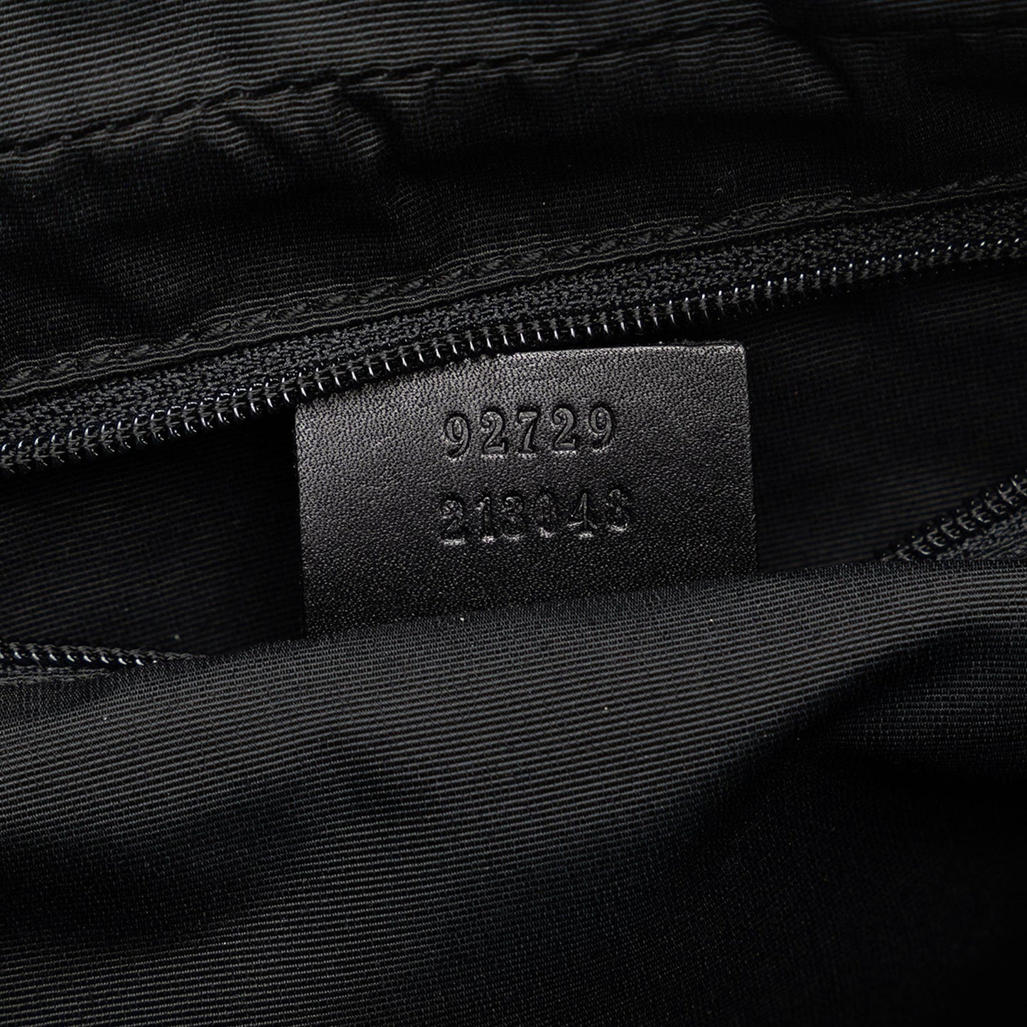 Gucci GG Denim Shoulder Bag (SHG-QwDGp7)