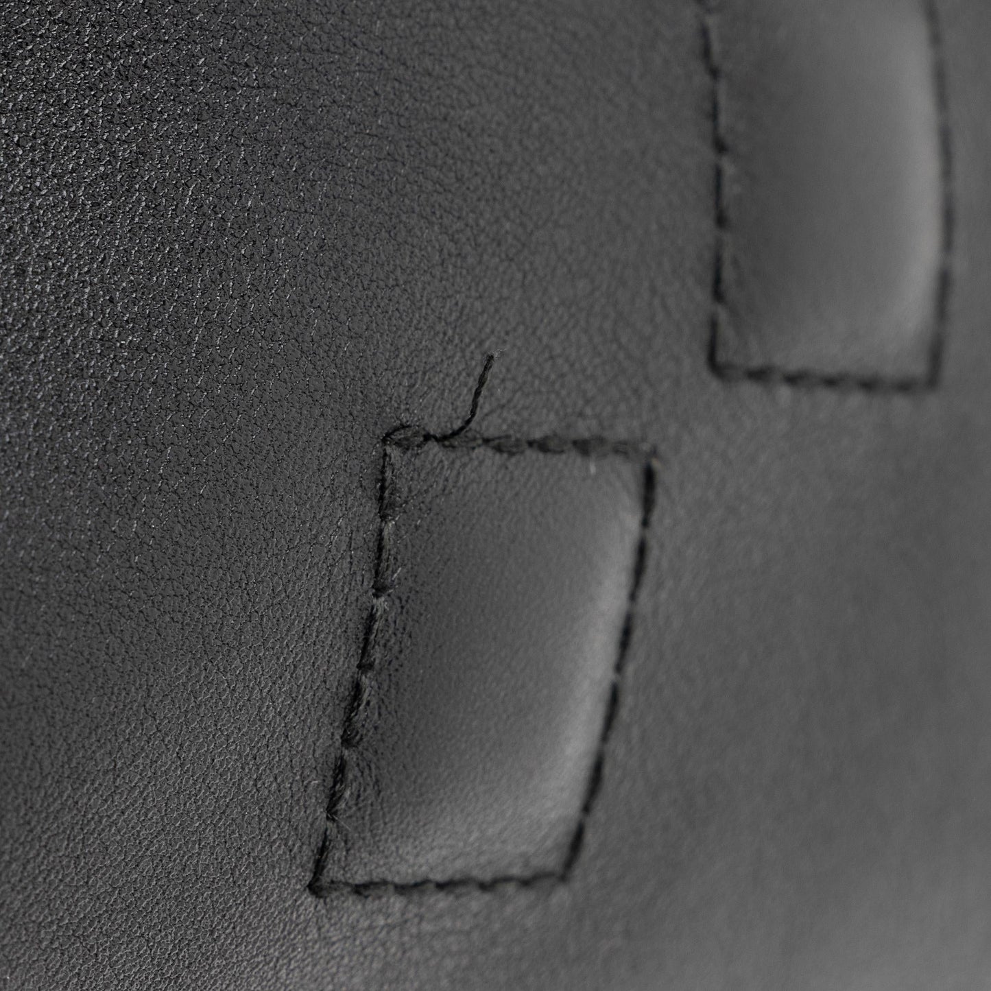 Gucci GG Embossed Calfskin Apollo Large Tote (SHF-23637)