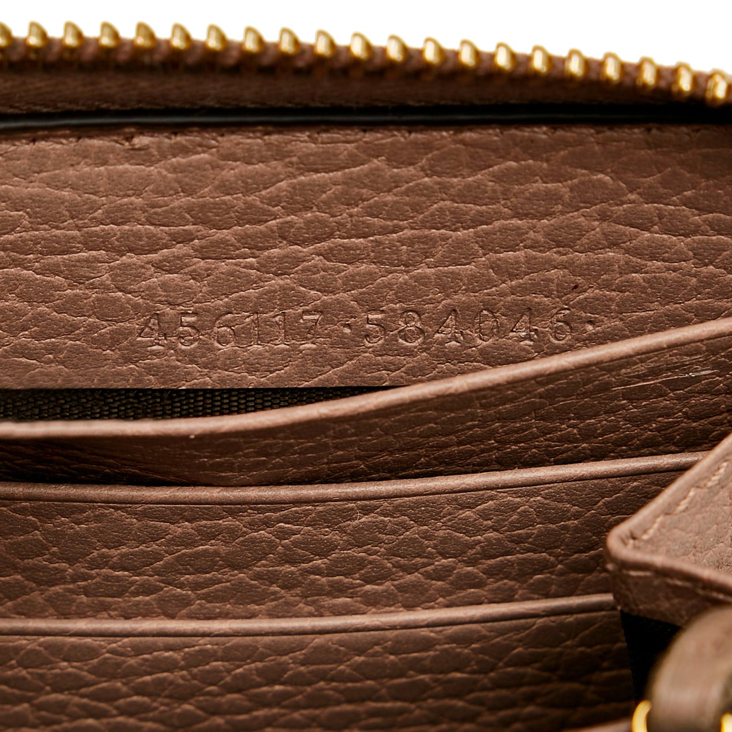 Gucci GG Marmont Leather Wallet (SHG-29633)