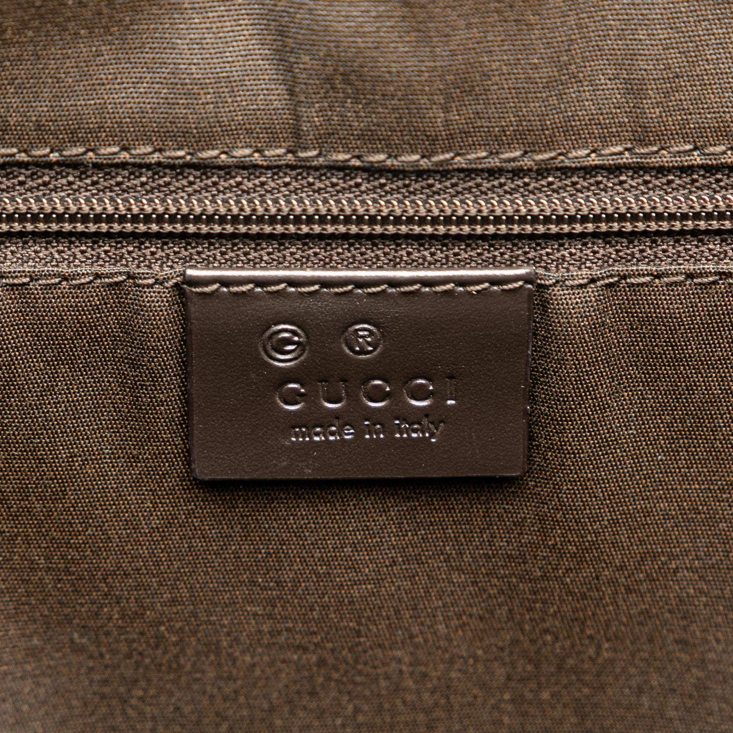 Gucci GG Nylon Full Moon Tote (SHG-5bGIb5)