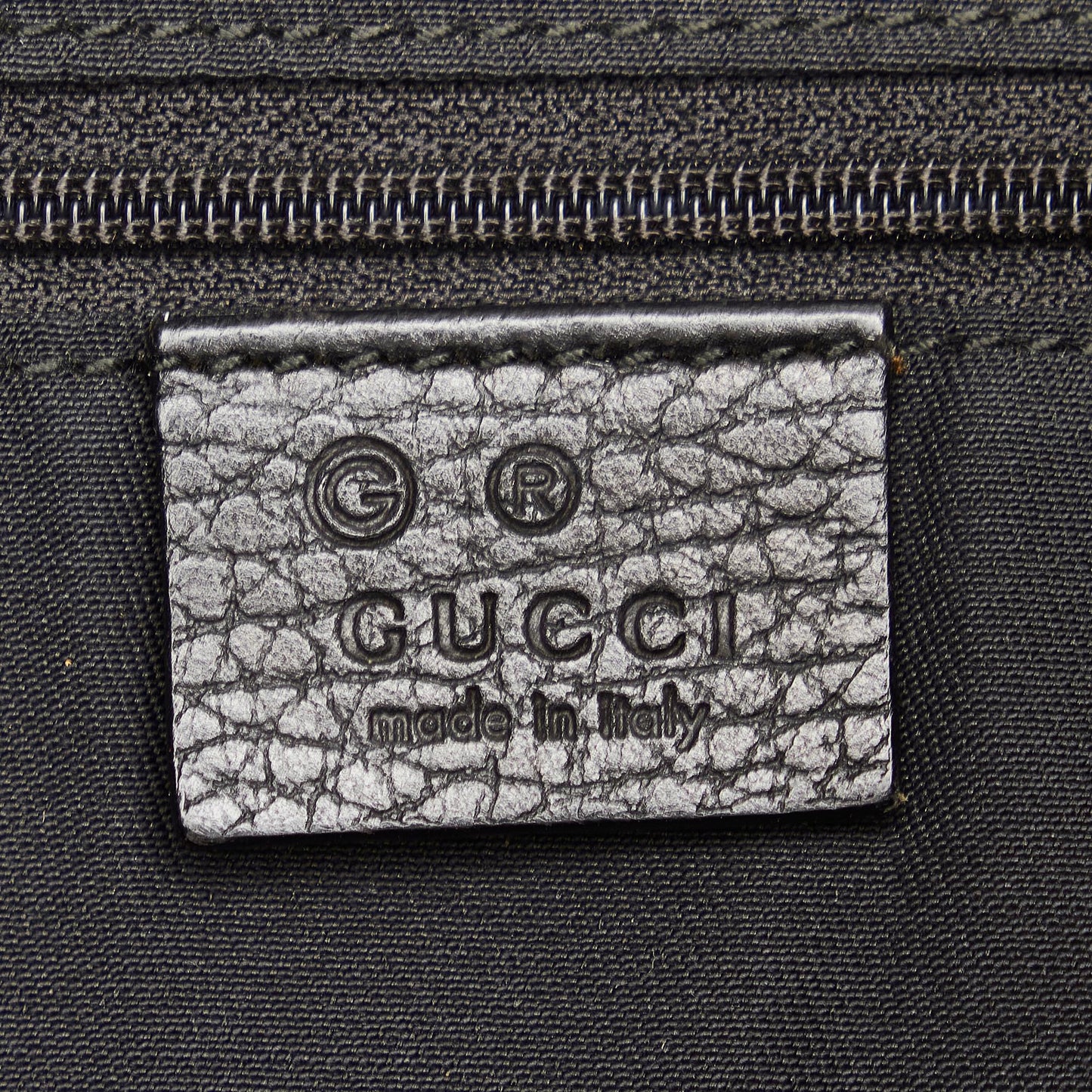 Gucci GG Nylon Jolicoeur Crossbody Bag (SHG-AkLYUa)