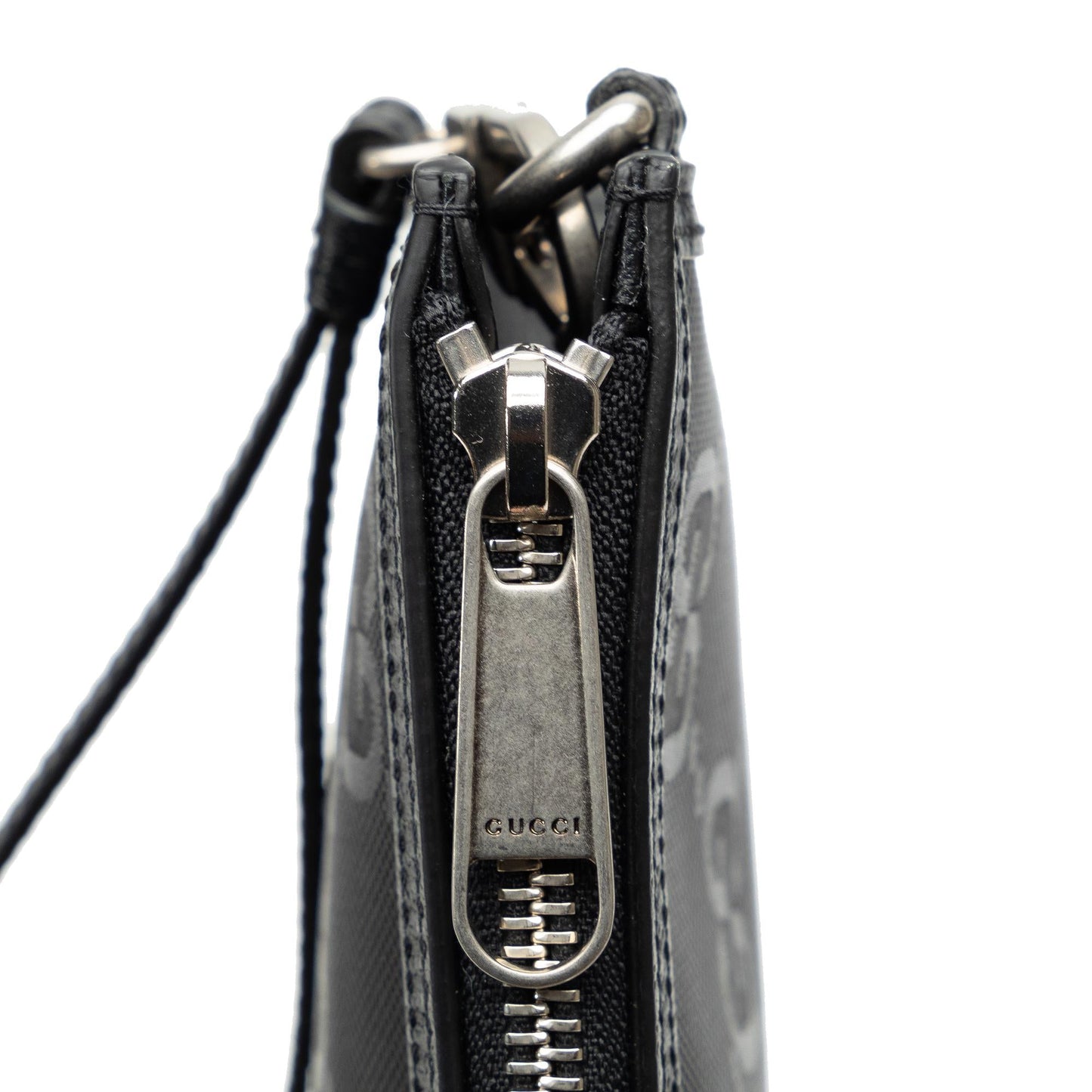 Gucci GG Nylon Off The Grid Pouch (SHG-93LF74)
